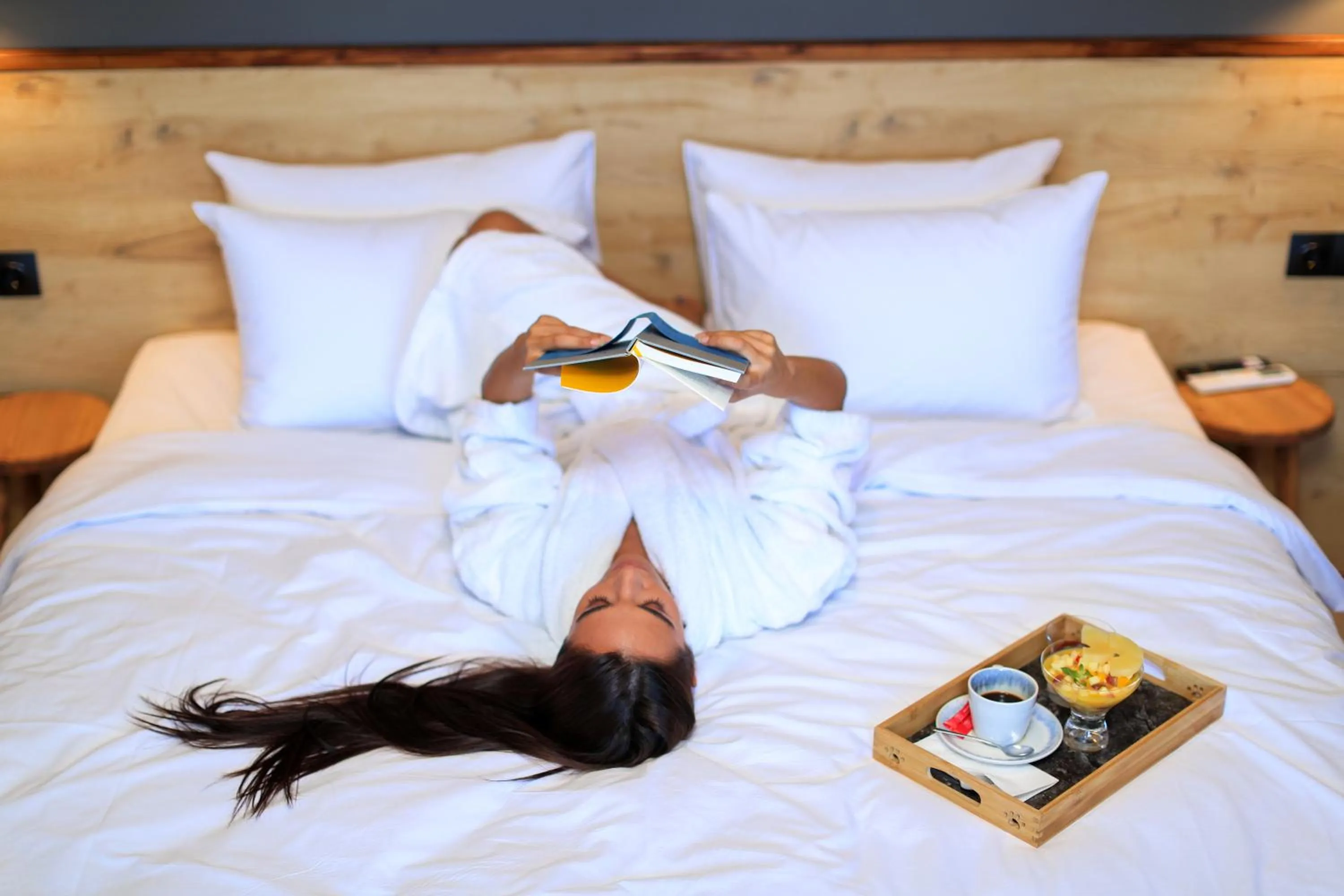 Bed in Hotel Qvevrebi