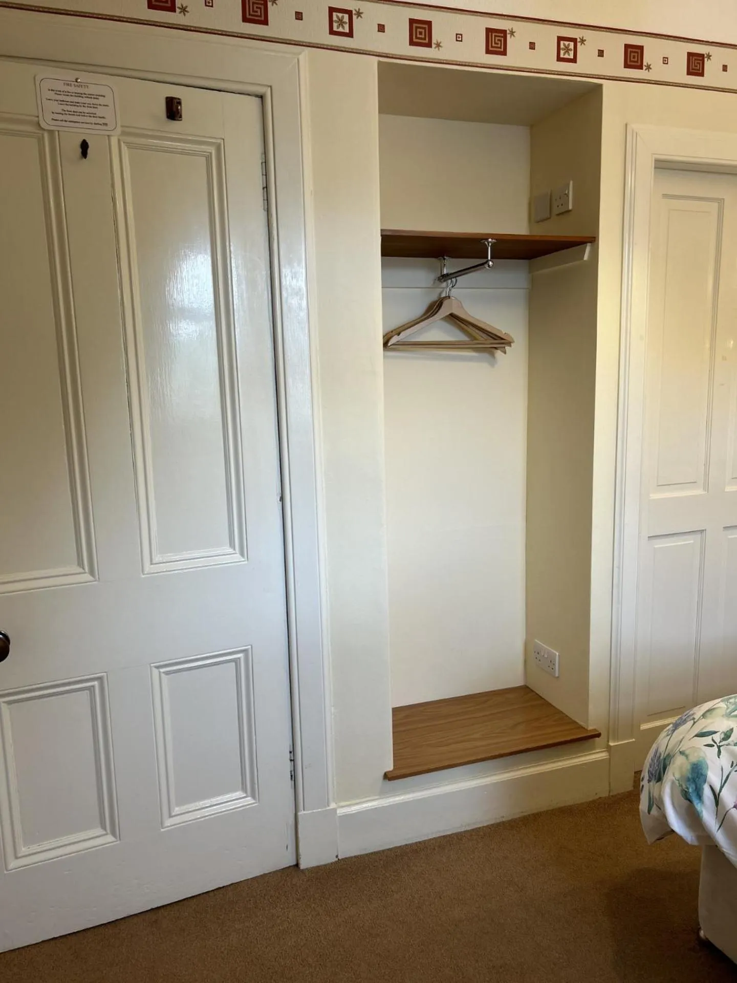 wardrobe in Corunna Bed & Breakfast and Corunna Cottage