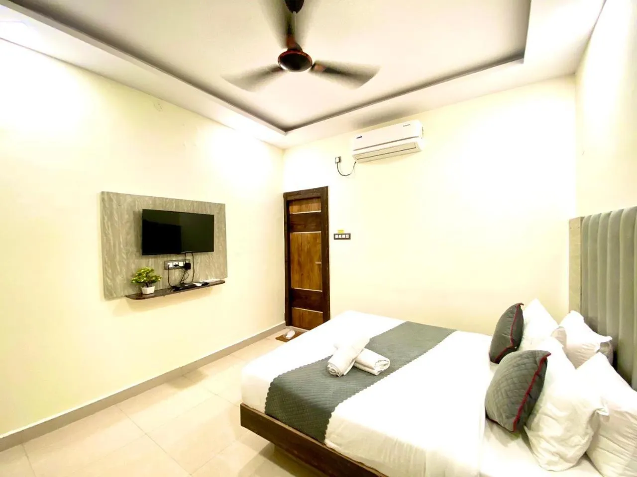 Bed in Hotel Sky International- Airport Zone Hyderabad