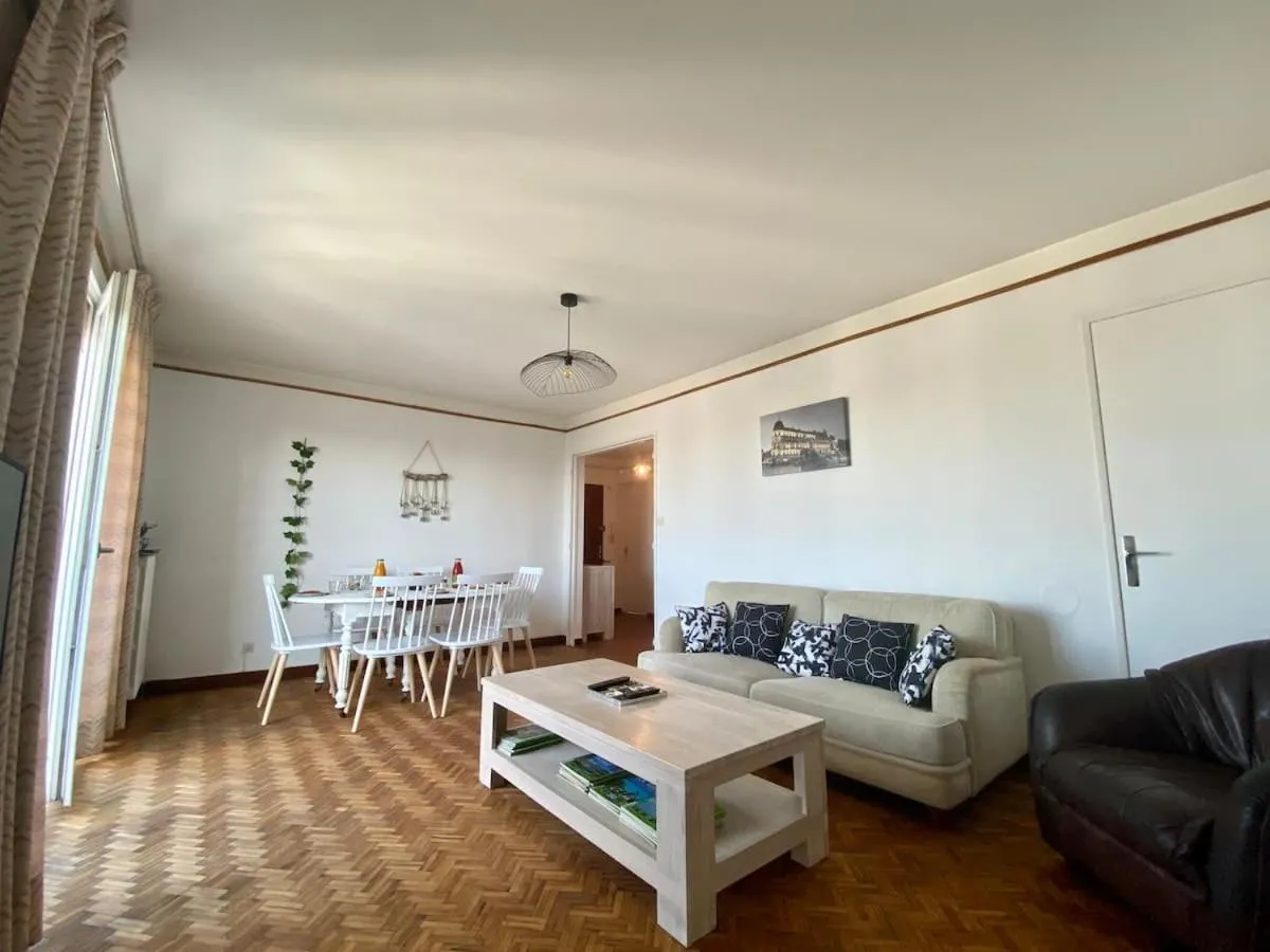 Le Buffel - Appartement 4 chambres, Parking, Wi-fi, Tram - 8pers