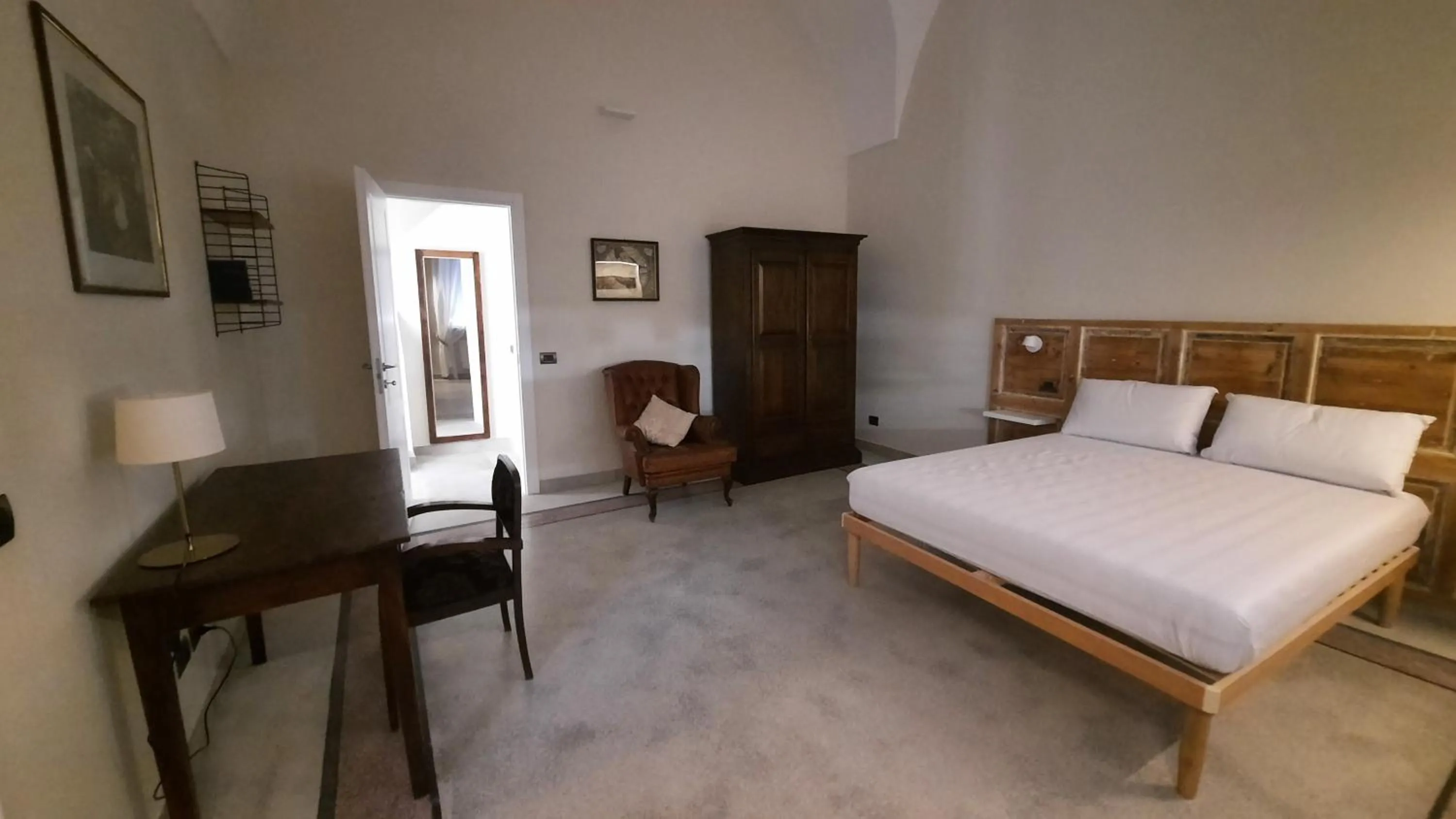 Bedroom, Bed in Palazzo Ricciardi Residence