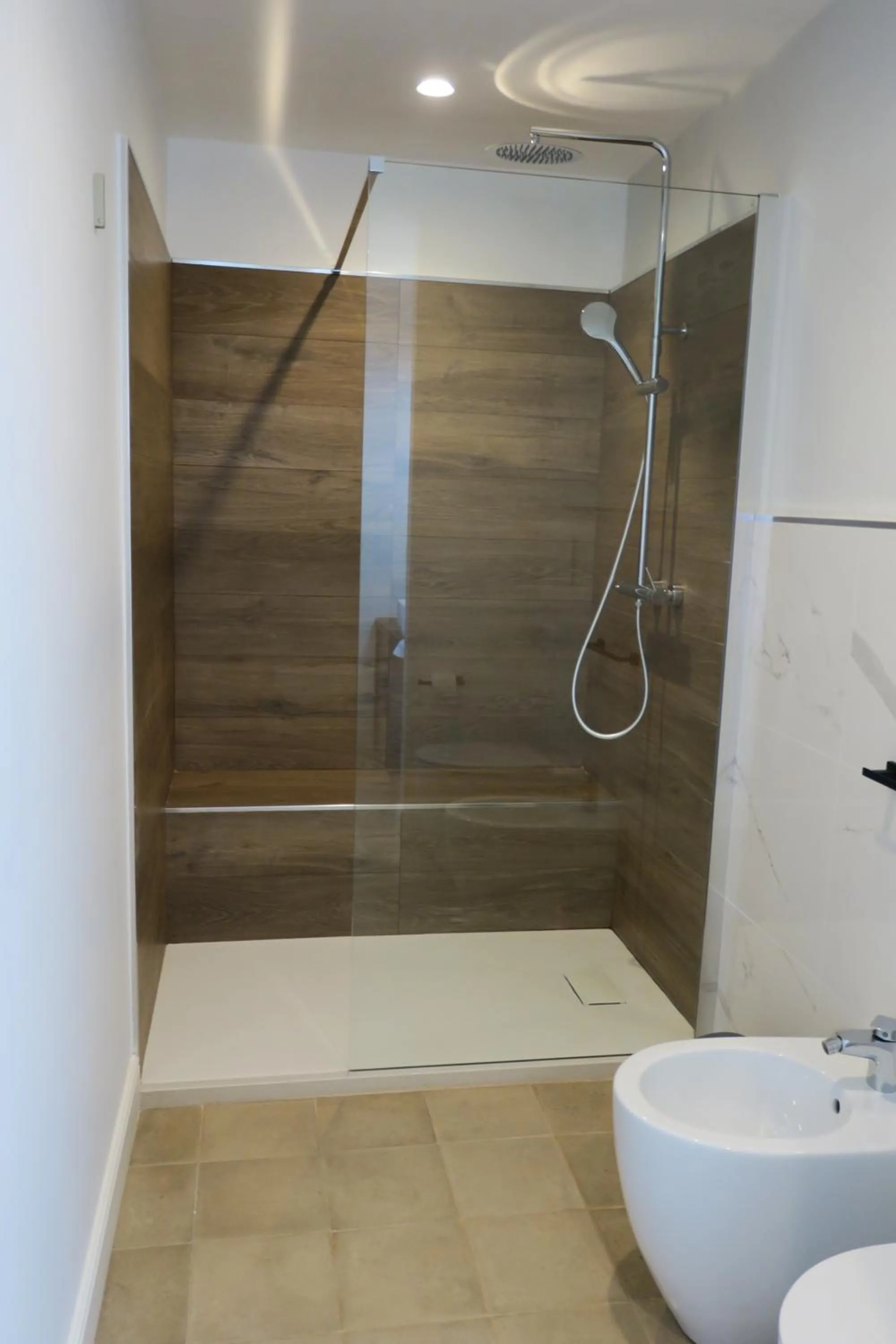 Shower in Palazzo Ricciardi Residence