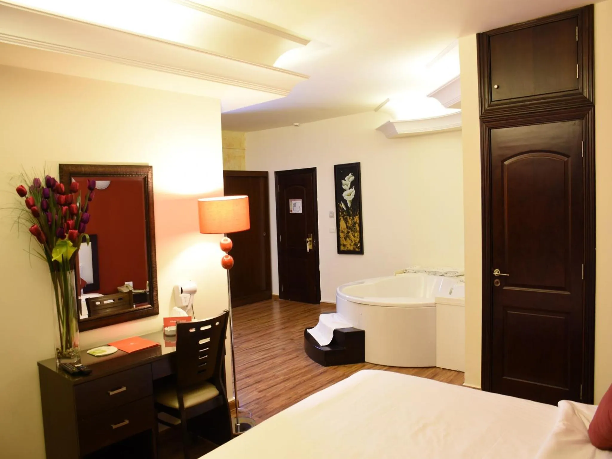 Photo of the whole room, Bed in Al Murjan Palace Hotel Jounieh