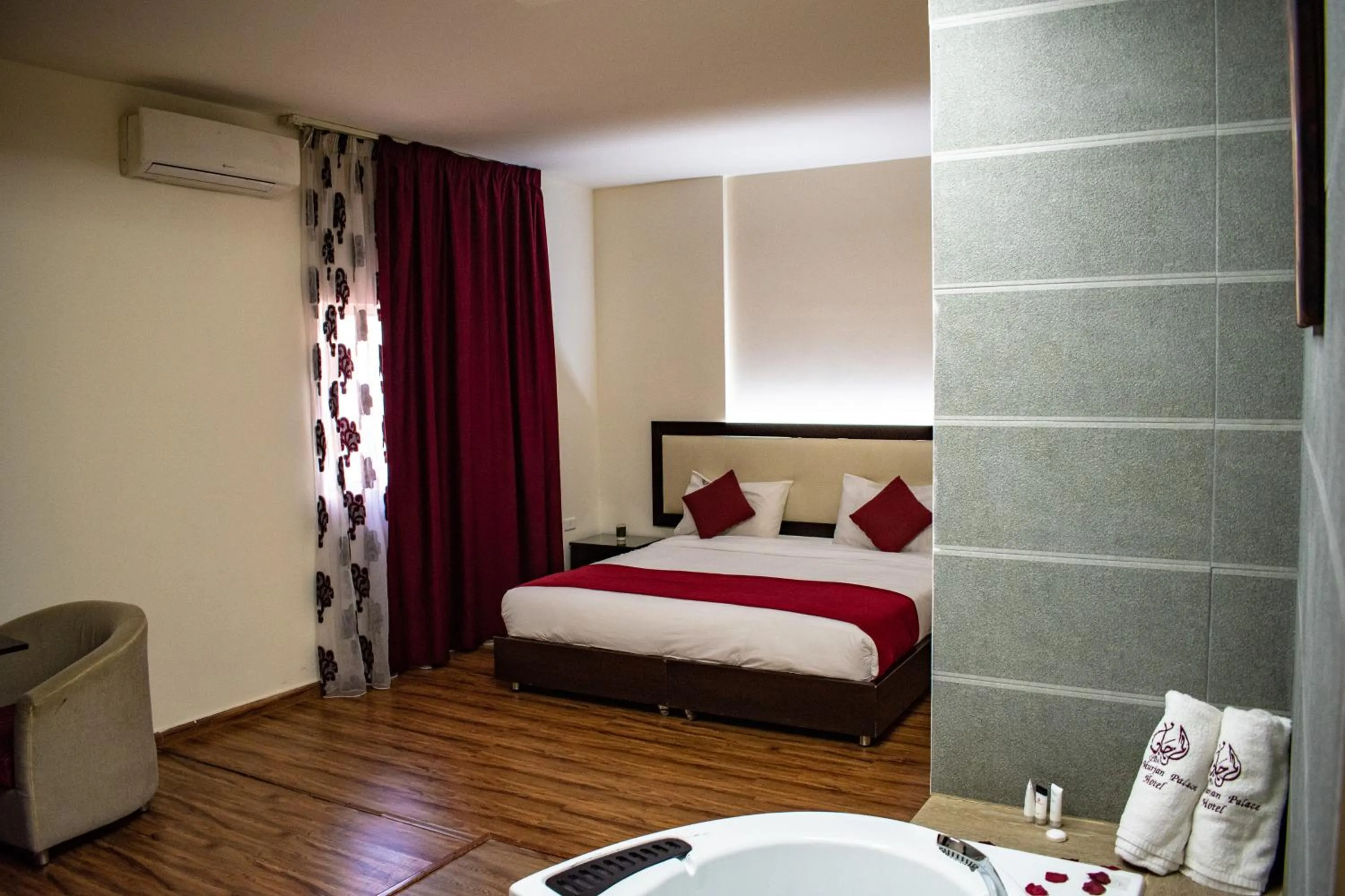 Bed in Al Murjan Palace Hotel Jounieh