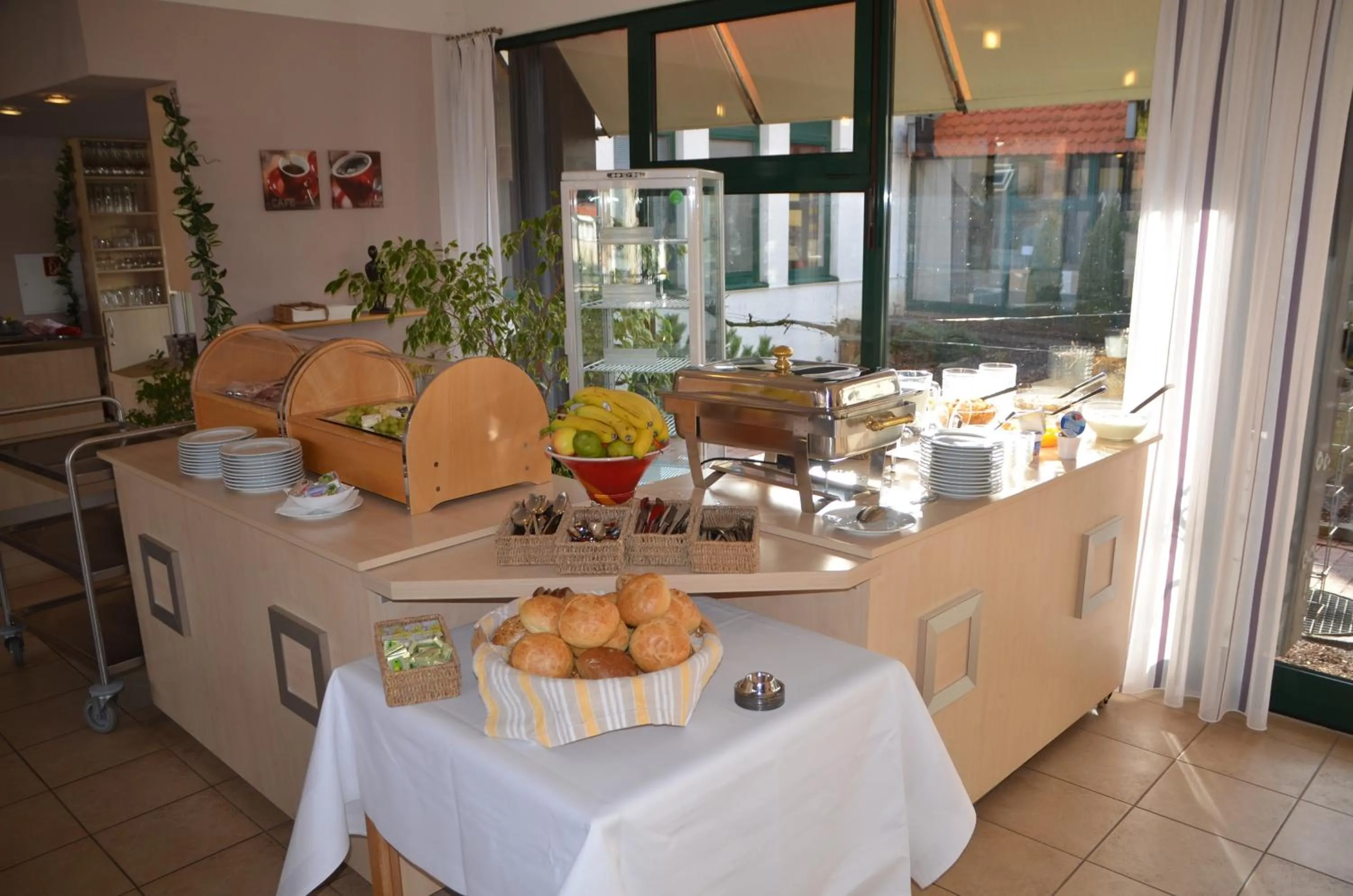 Restaurant/places to eat in velcrea