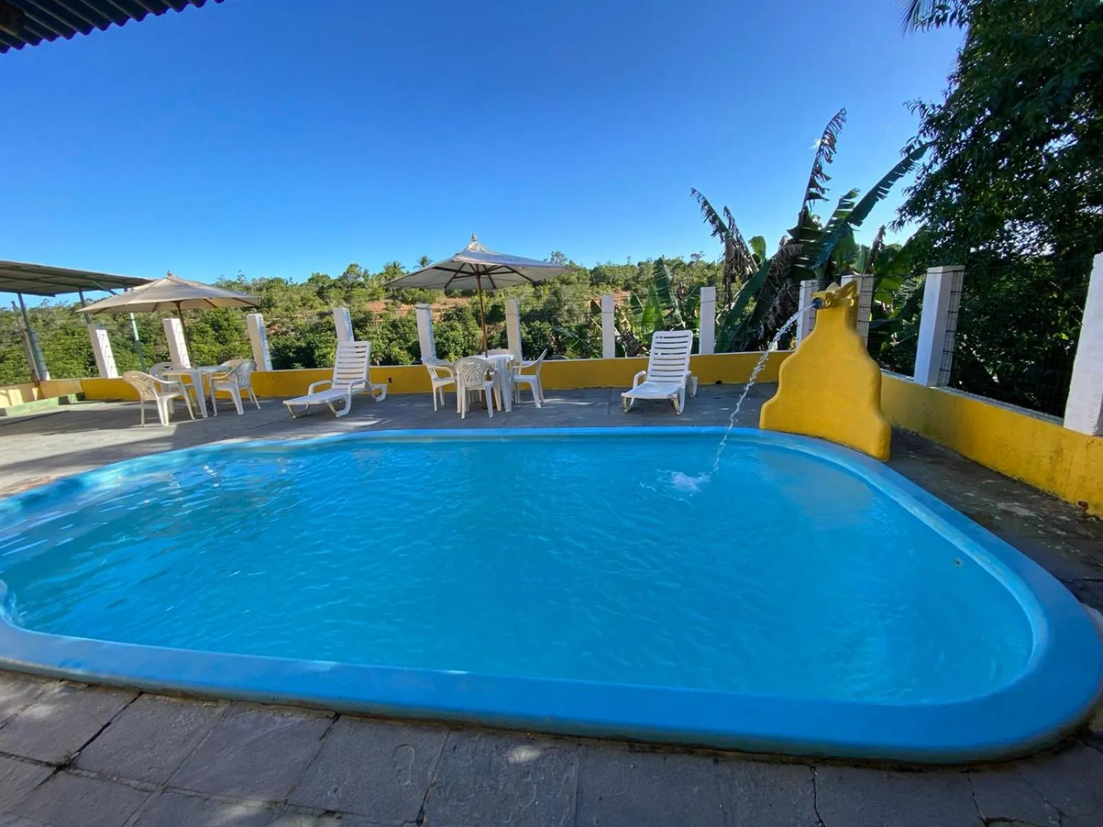 Swimming pool in Pousada Vila Nativa