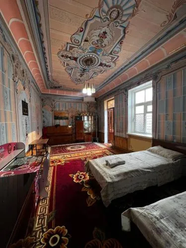 Reyhana Unique House