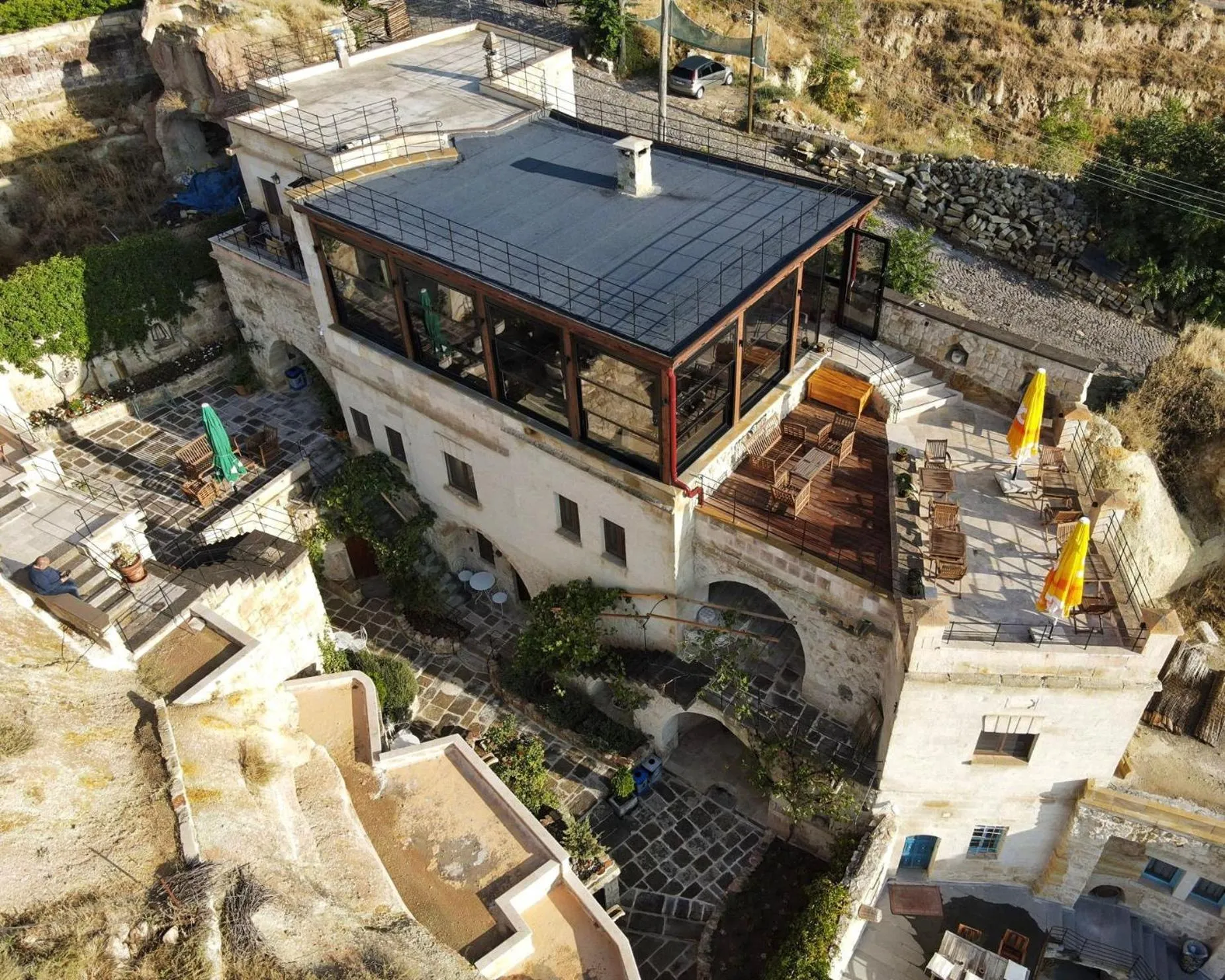 Property building in Canyon Cave Hotel