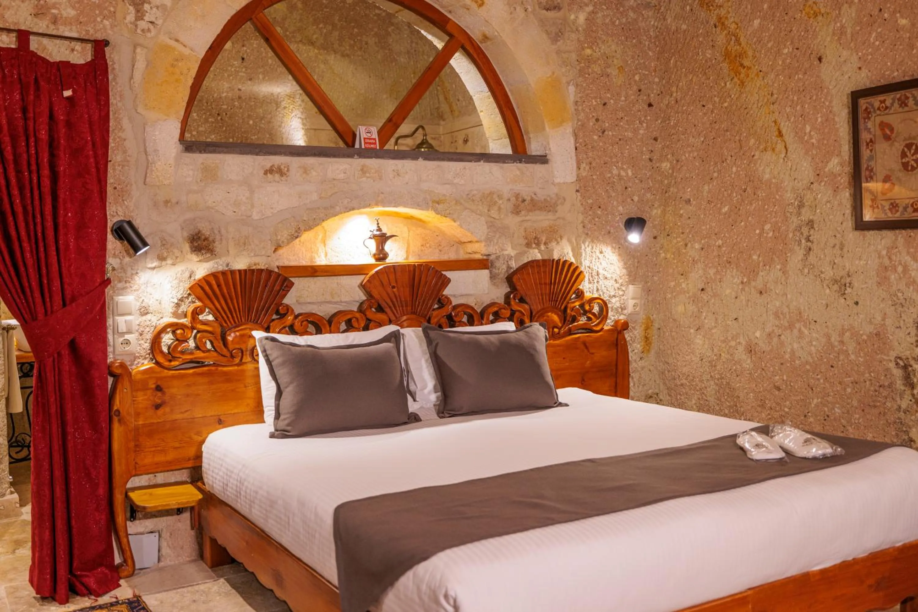Bed in Canyon Cave Hotel