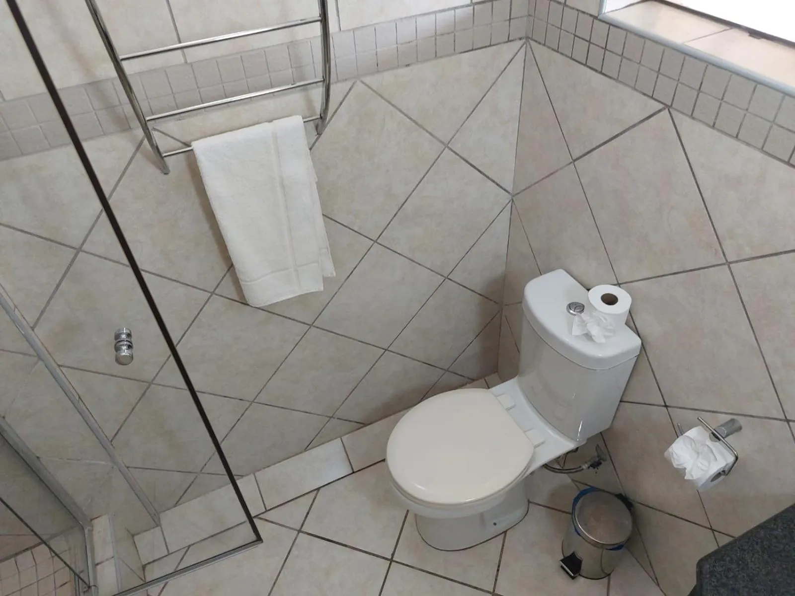 Toilet in St Lucia Lodge
