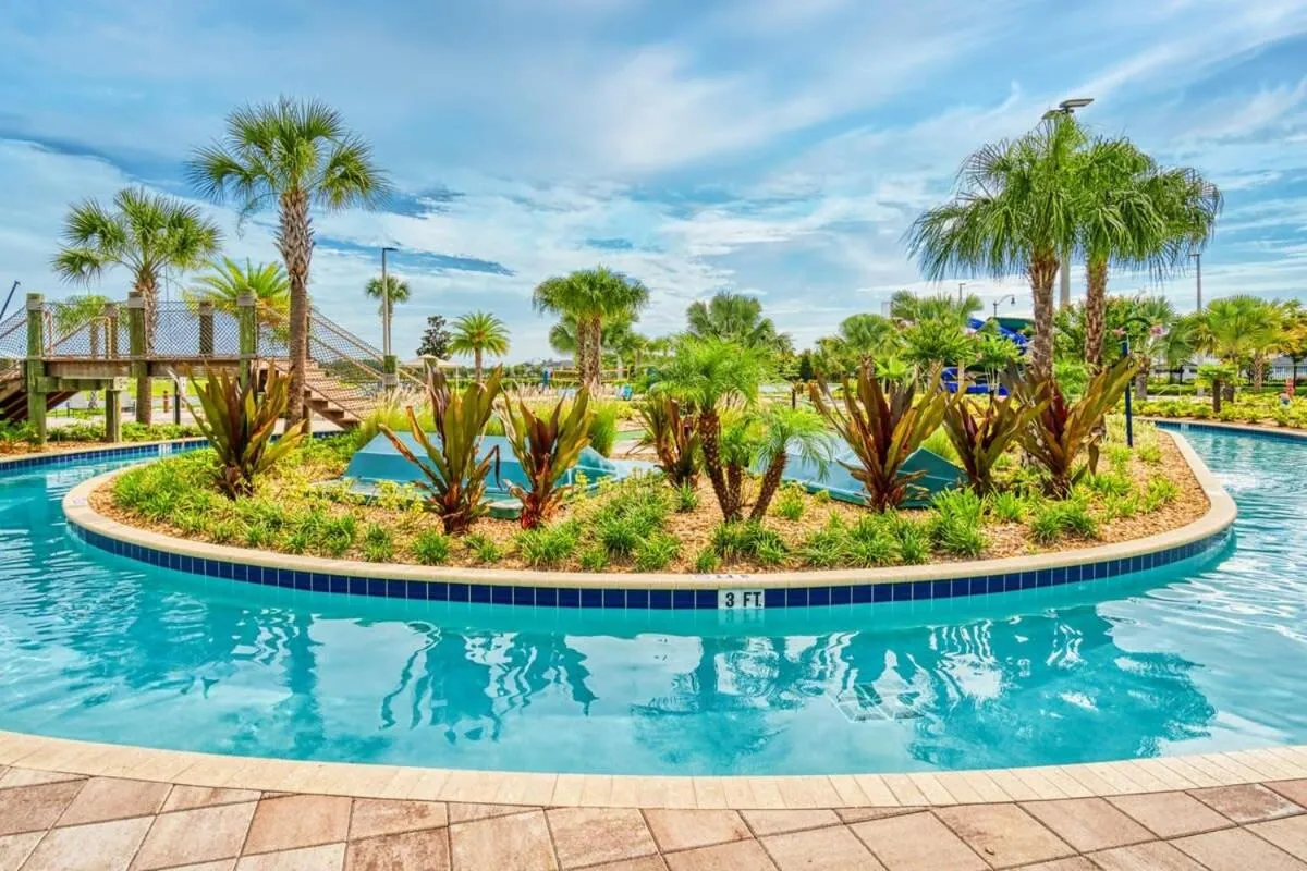 Stunning Home Private Pool Great Location