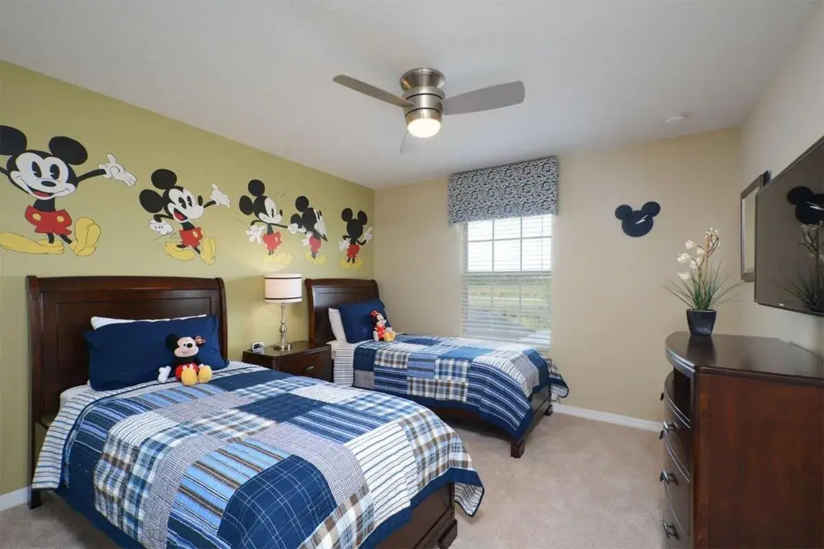 Charming 4 BDR townhome at Storey Lake Resort Charming 4 BDR townhome at Storey Lake Resort