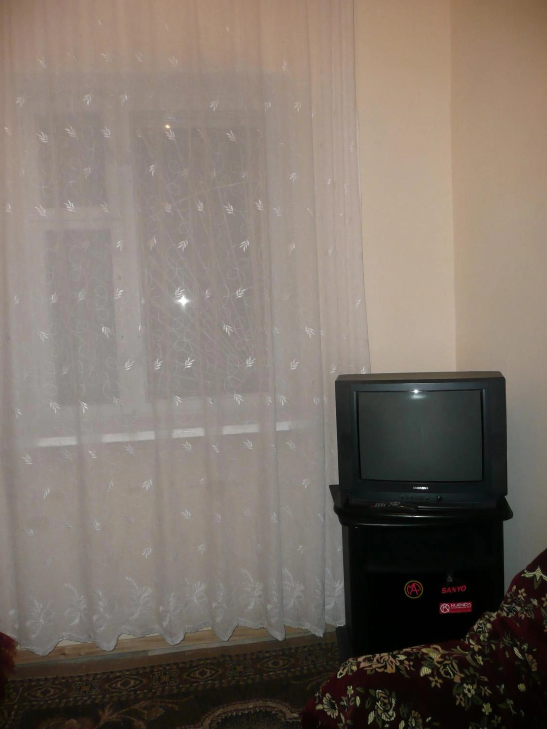 Standard Twin Room with Sofa - single occupancy in Hotel Life