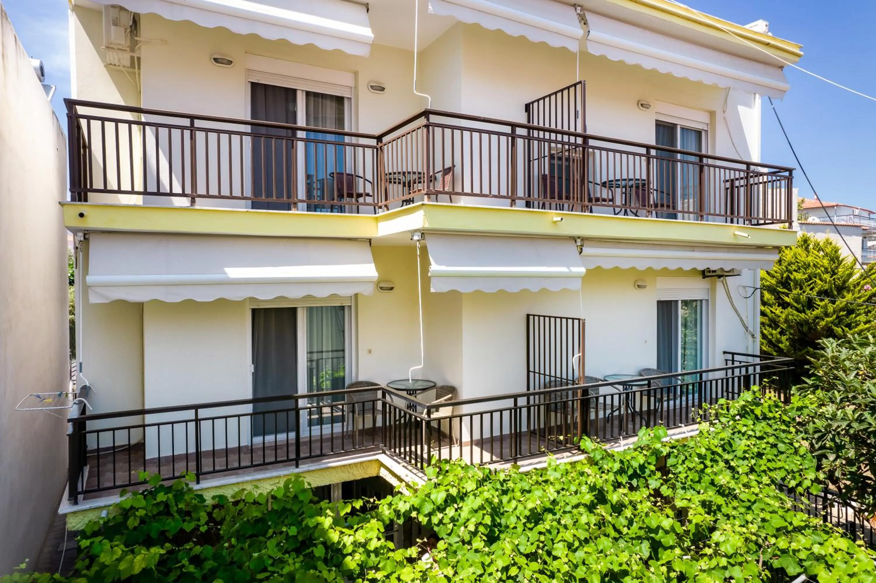 Balcony/Terrace in Famelia Studios Lampiris