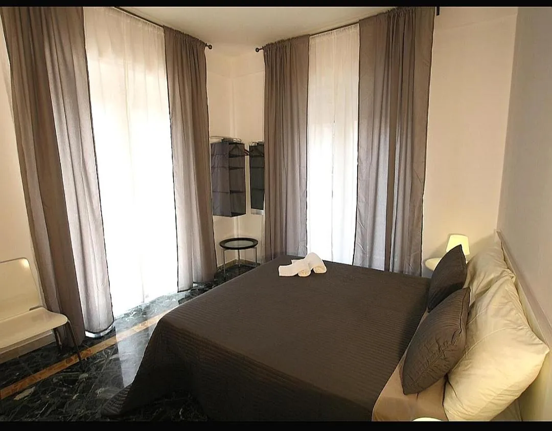 Bed in Kalefati Palace Loc.Turistica