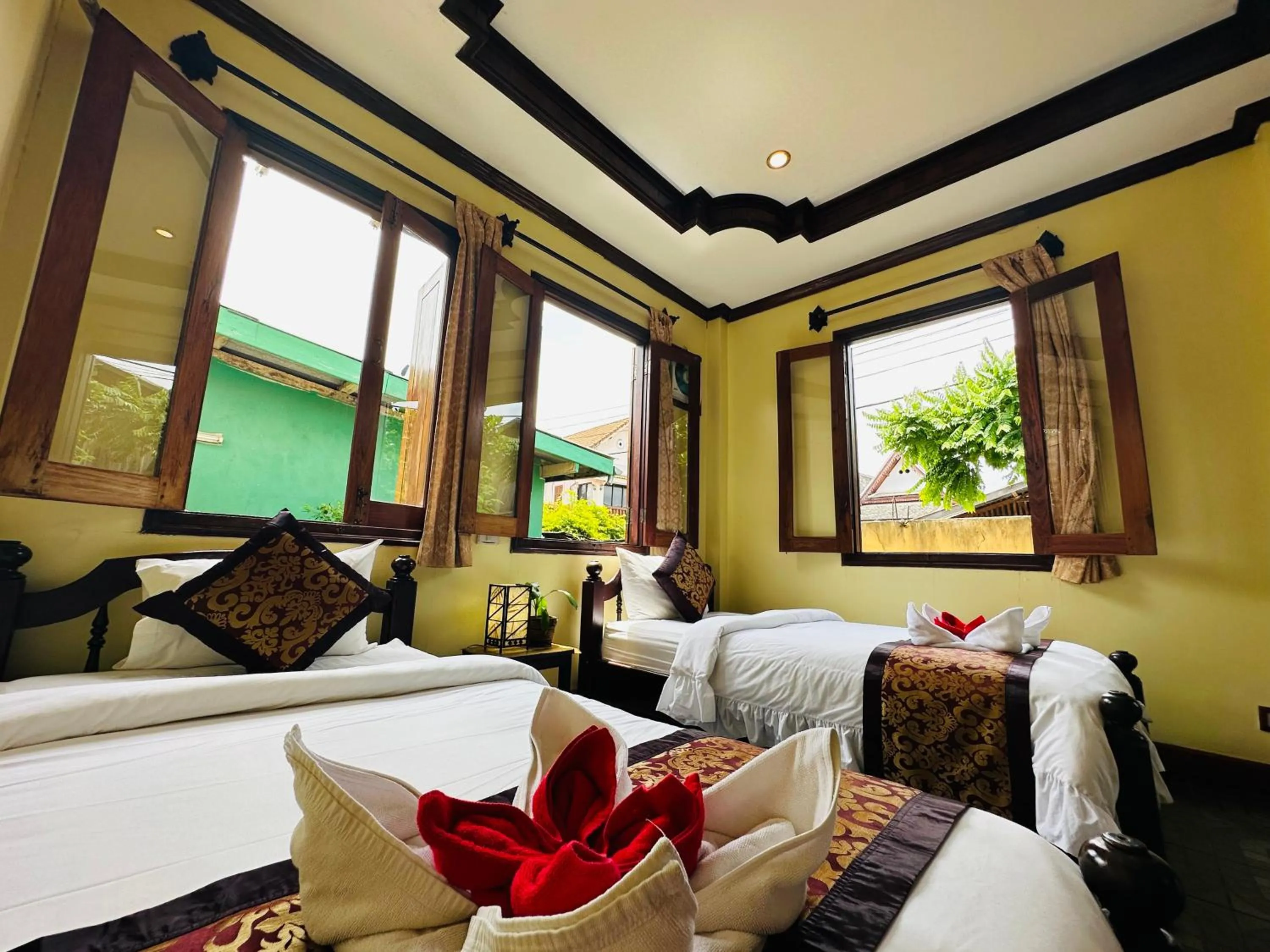 Living room, Bed in Visoun Luang Prabang Hotel