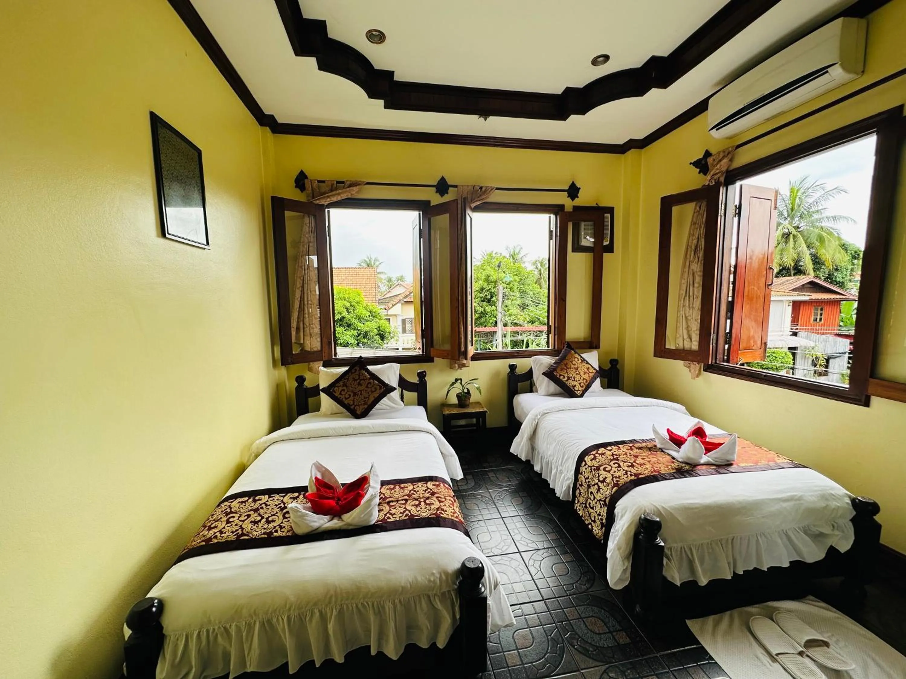 Bed in Visoun Luang Prabang Hotel