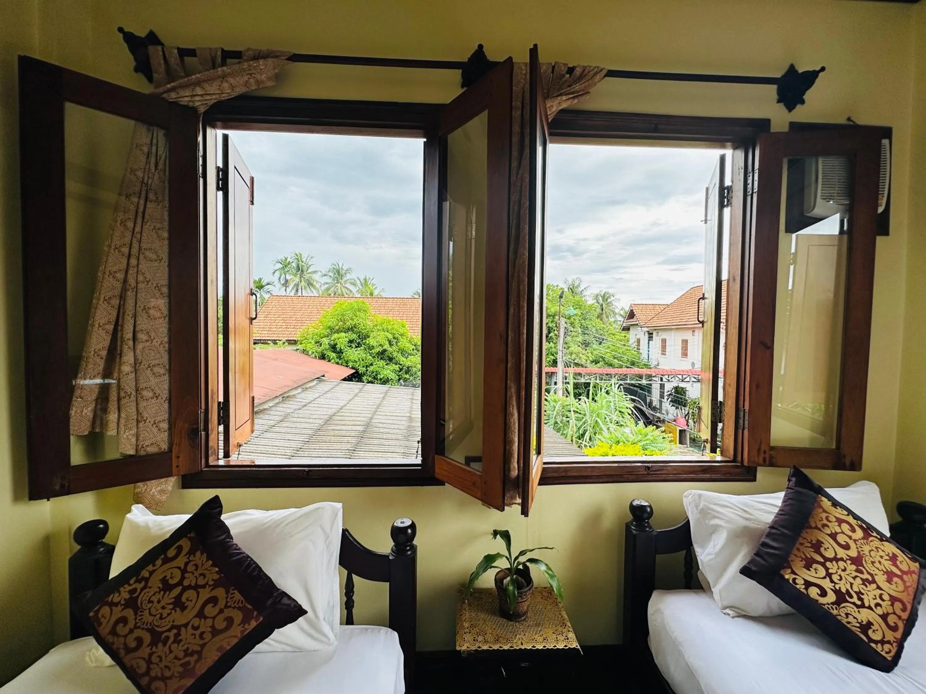 Bed in Visoun Luang Prabang Hotel