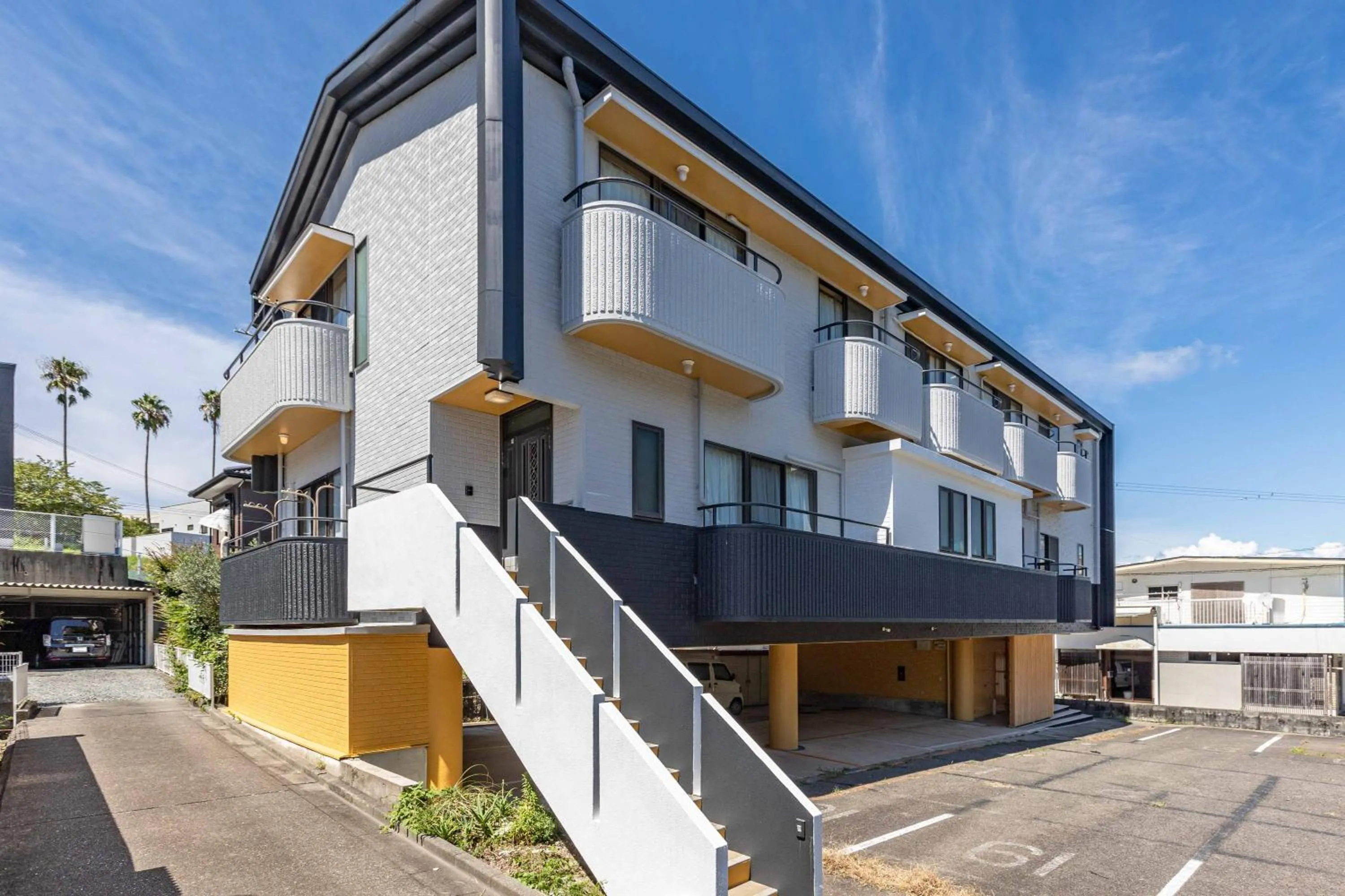 Property building in Azami Ann Maisonette