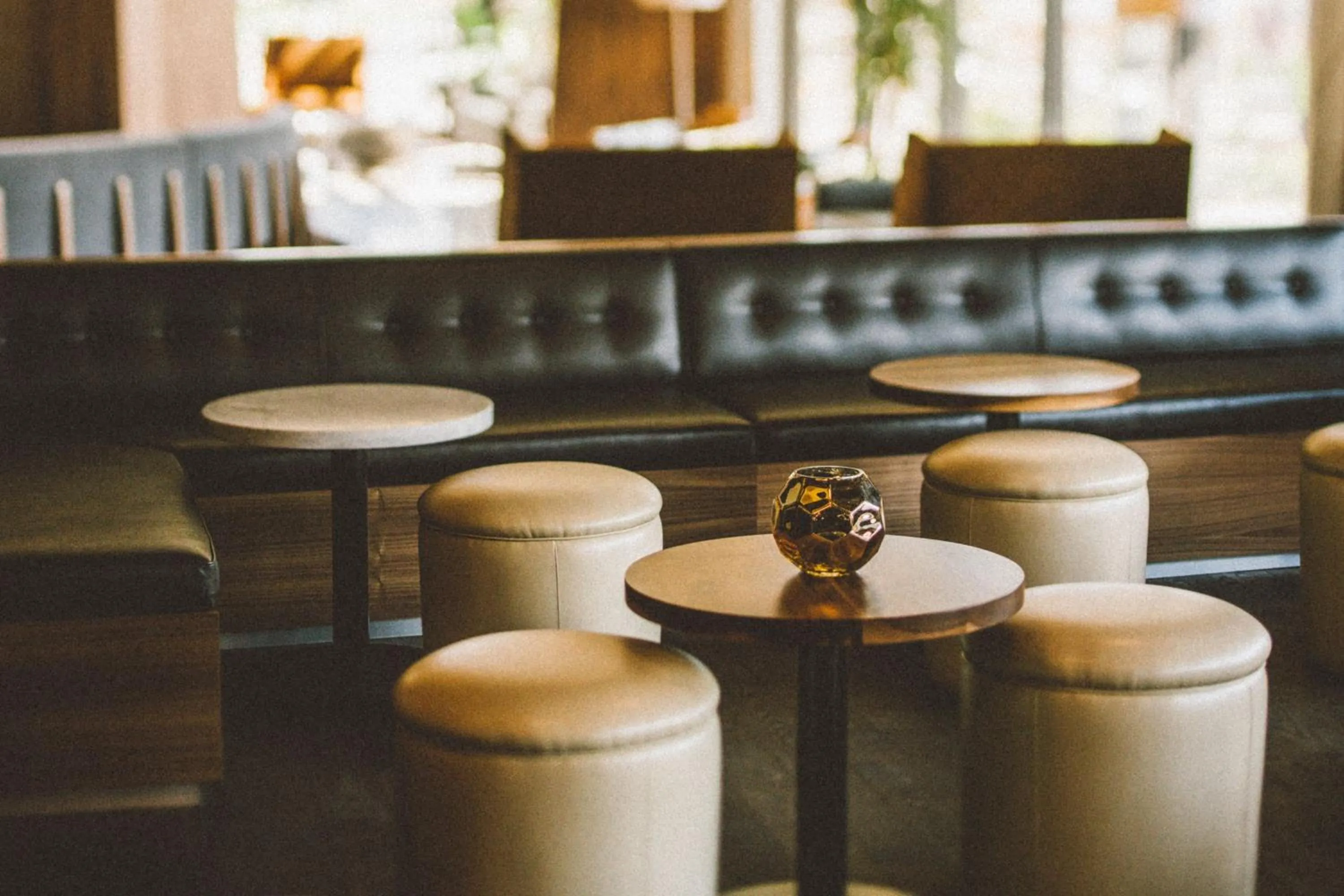 Lounge or bar in Delta Hotels by Marriott Waterloo