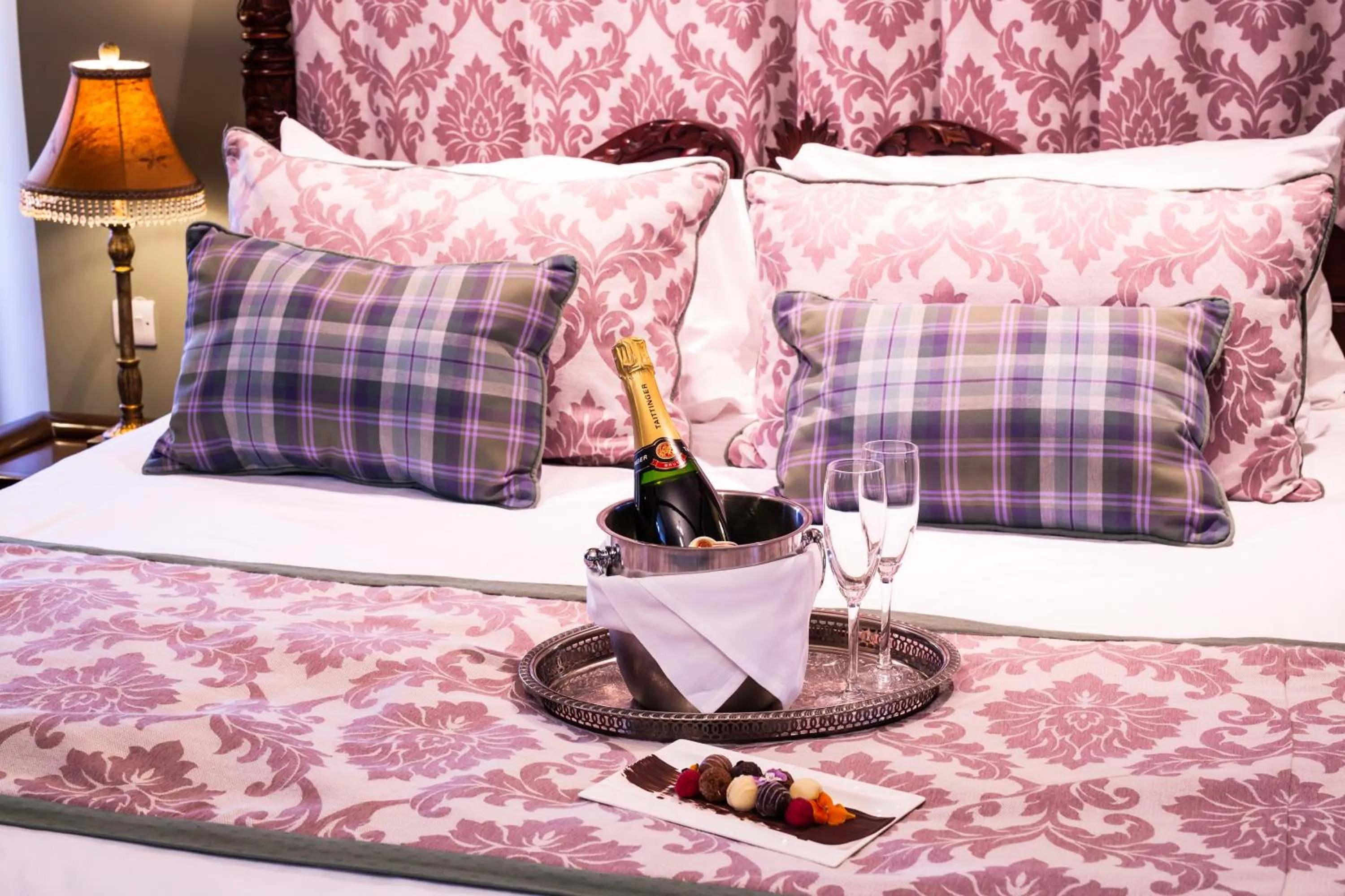 Bed in Dalmunzie Castle Hotel