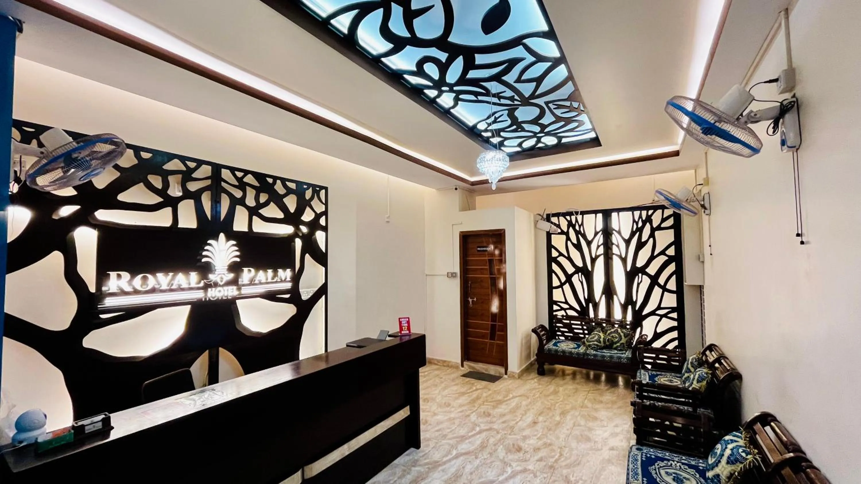 TV and multimedia in Hotel Royal Palm