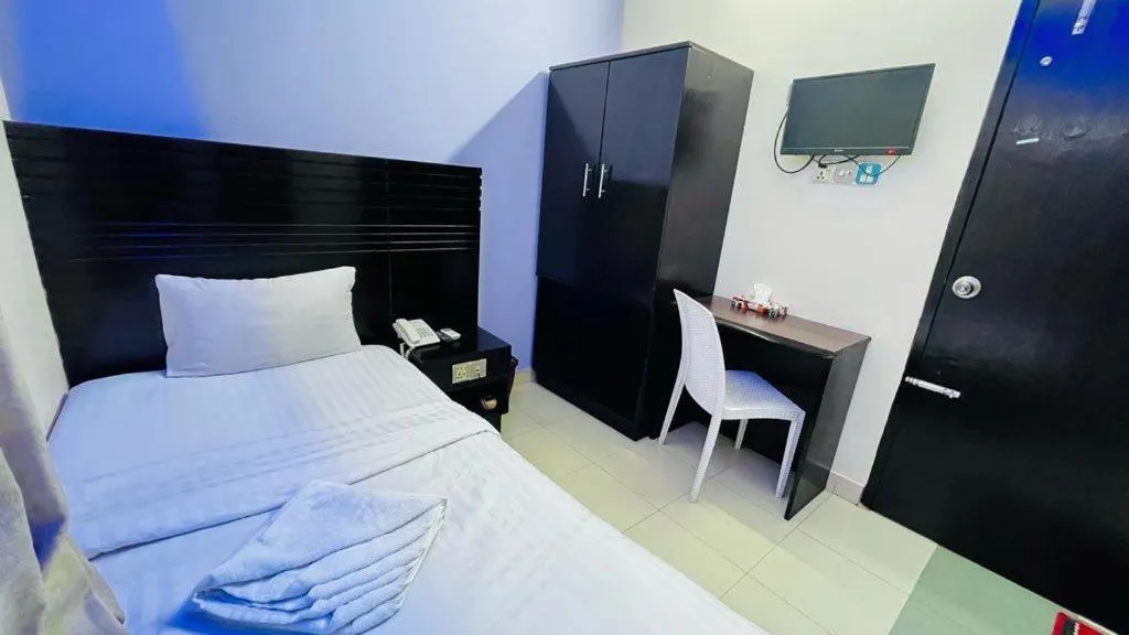 Bed in Hotel Royal Palm