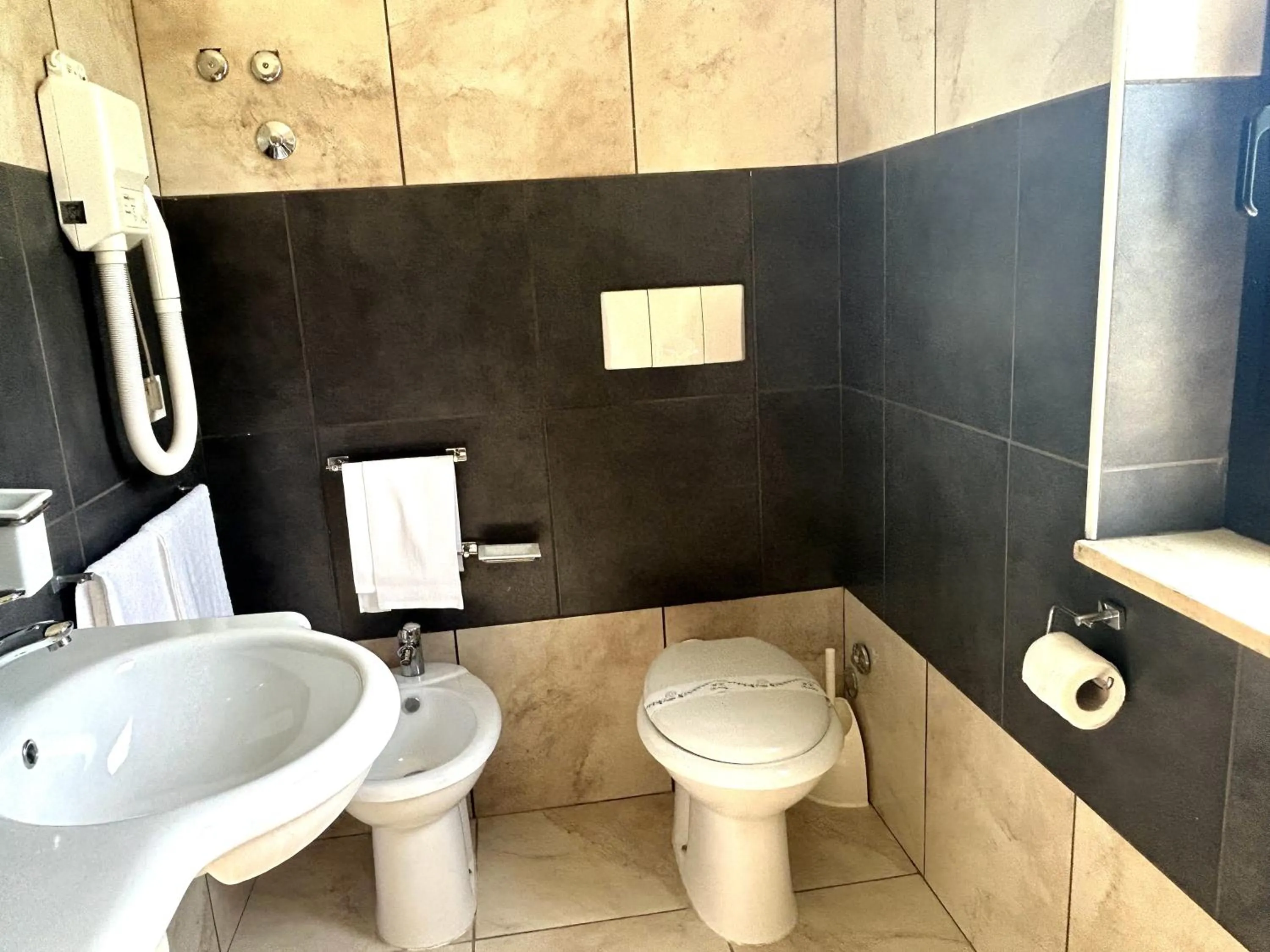 Toilet in Hotel Park