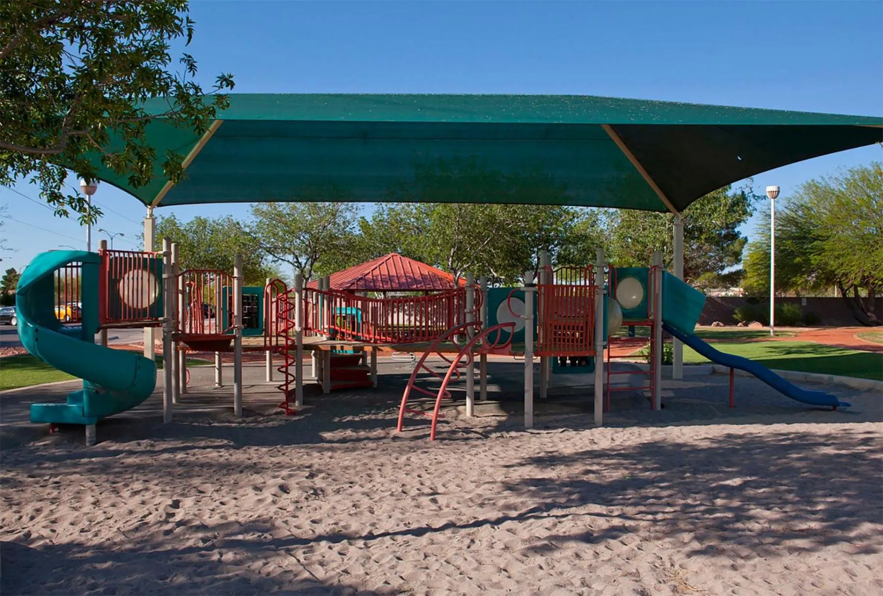 Children play ground in Mirage Pool House - Heart of LV, Swimming Pool, Games, heavenly relaxation