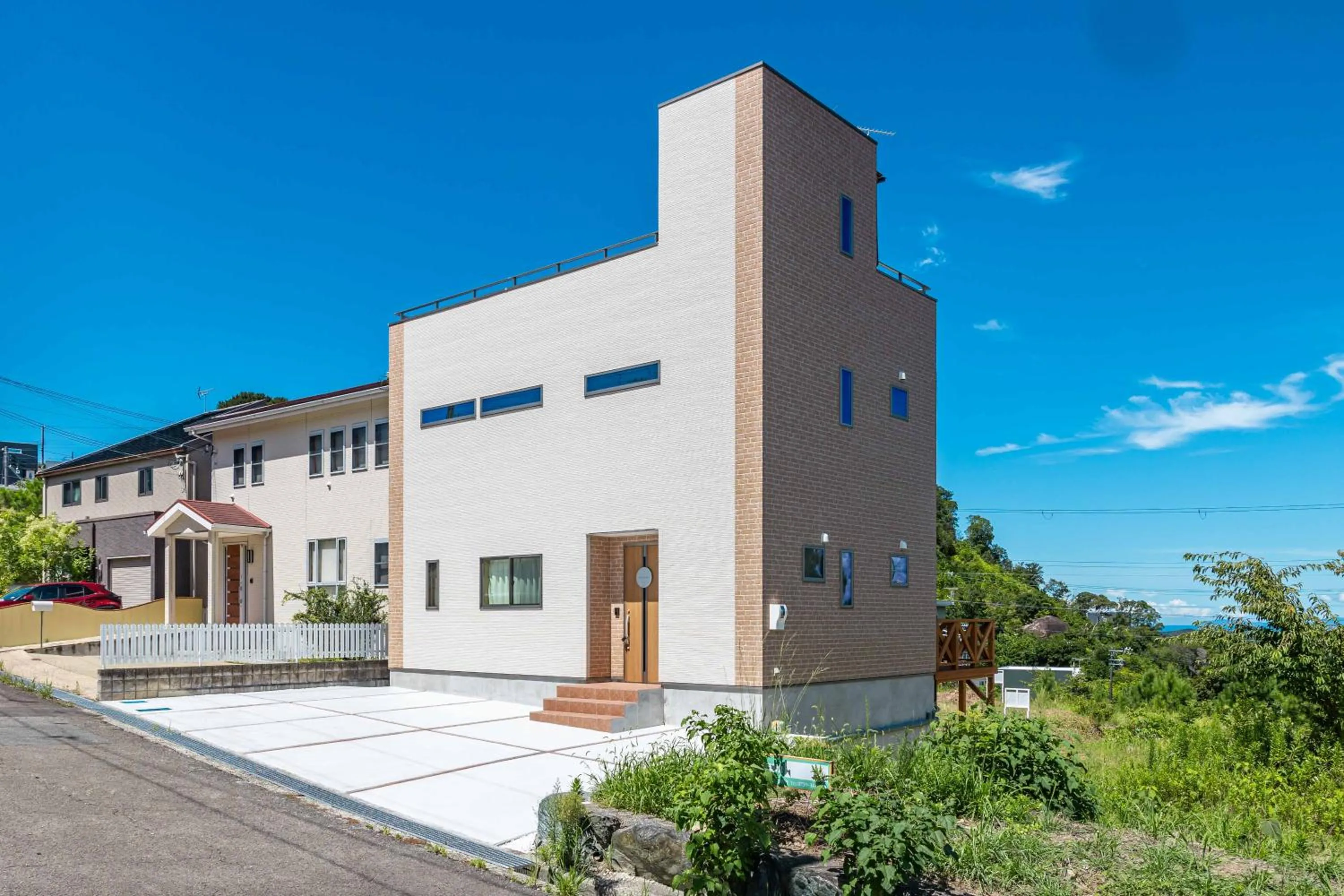 Property building in PEACE OF REST SHIRAHAMA