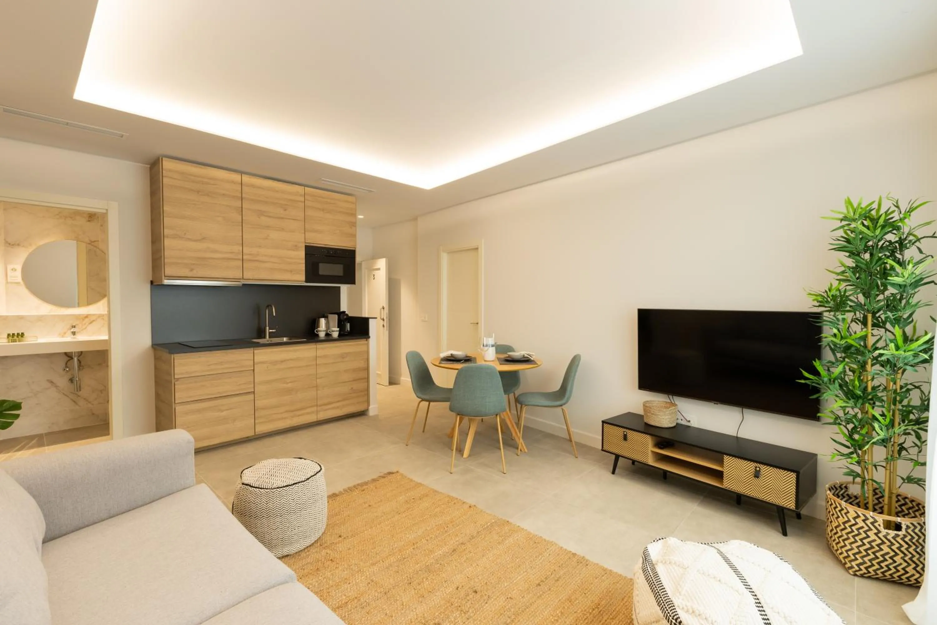 Diana Suites 23
