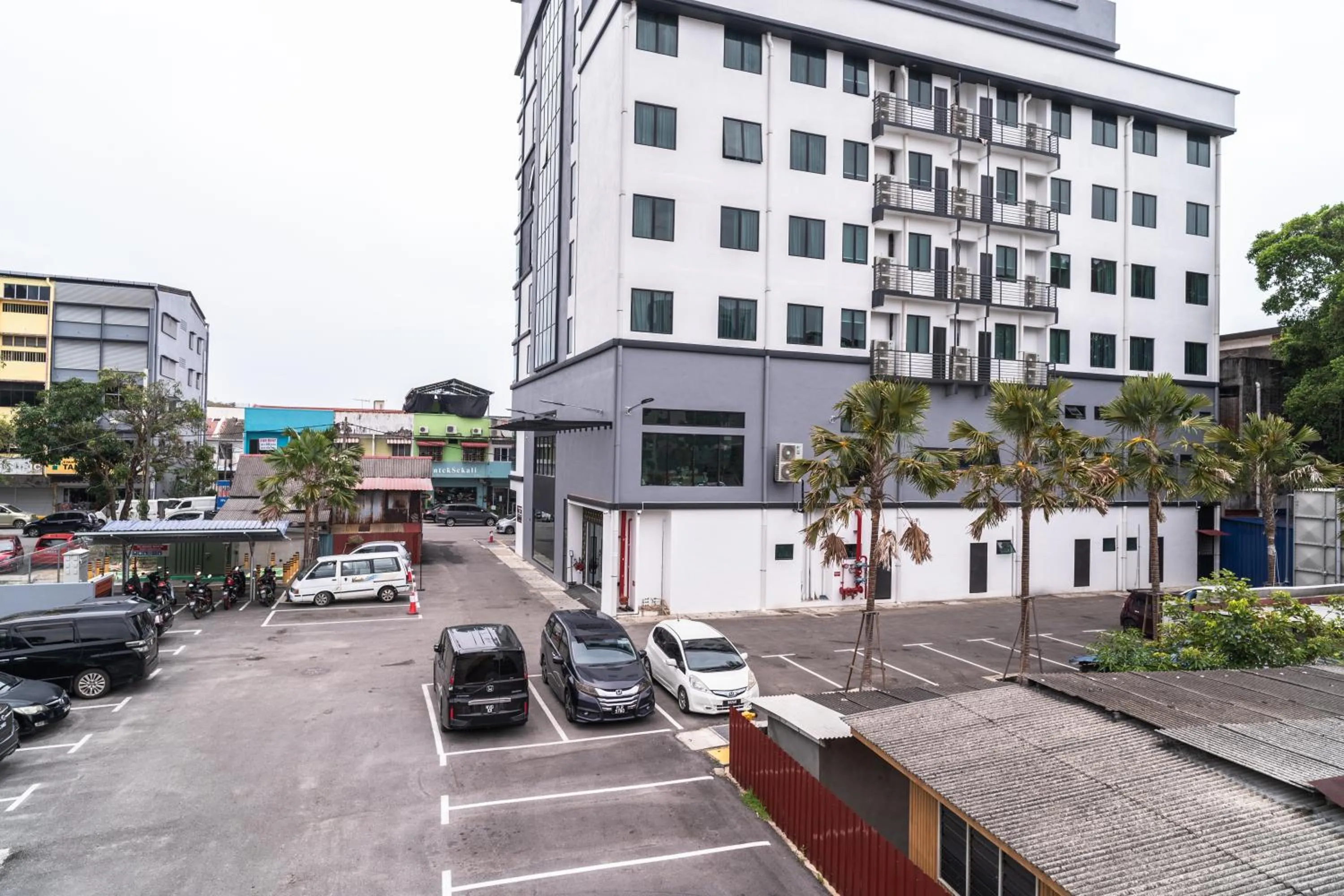 Property building in DJ Citi Plaza Hotel & Suites