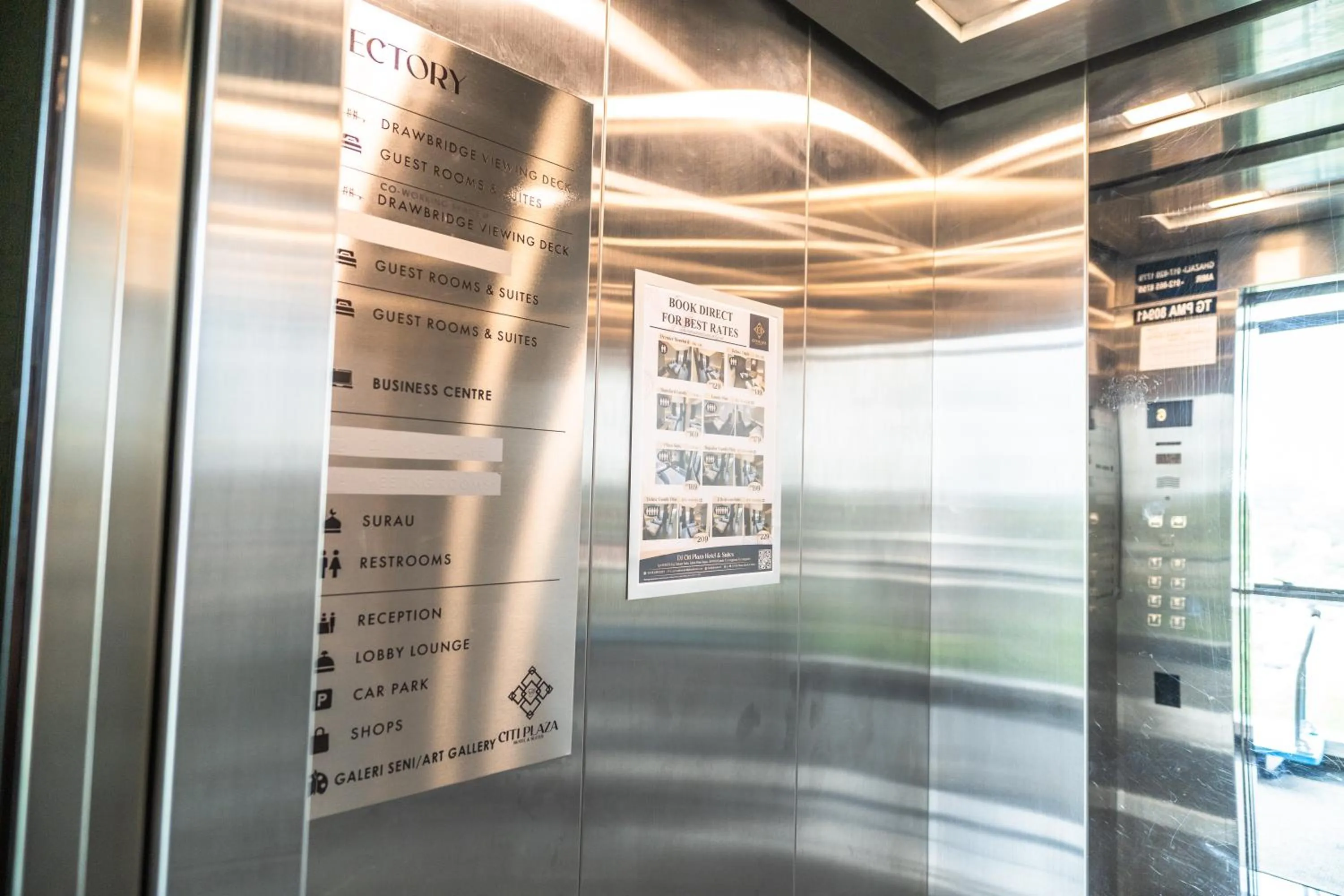 elevator in DJ Citi Plaza Hotel & Suites