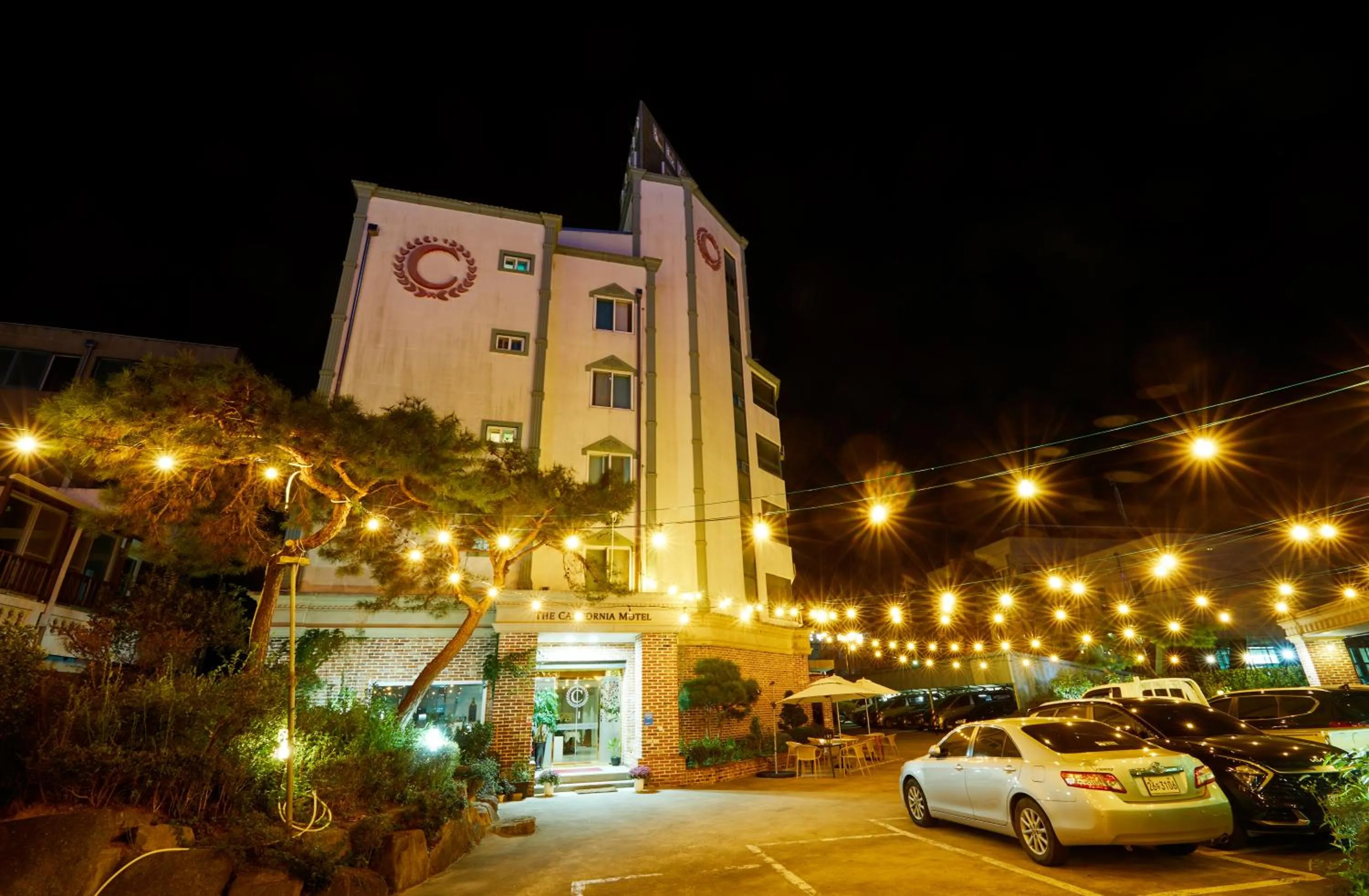 Property building in Buan Tree California Hotel