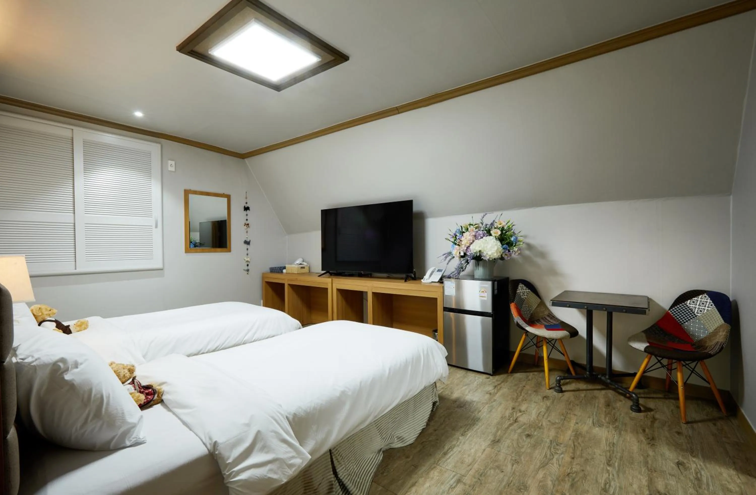 Bed in Buan Tree California Hotel