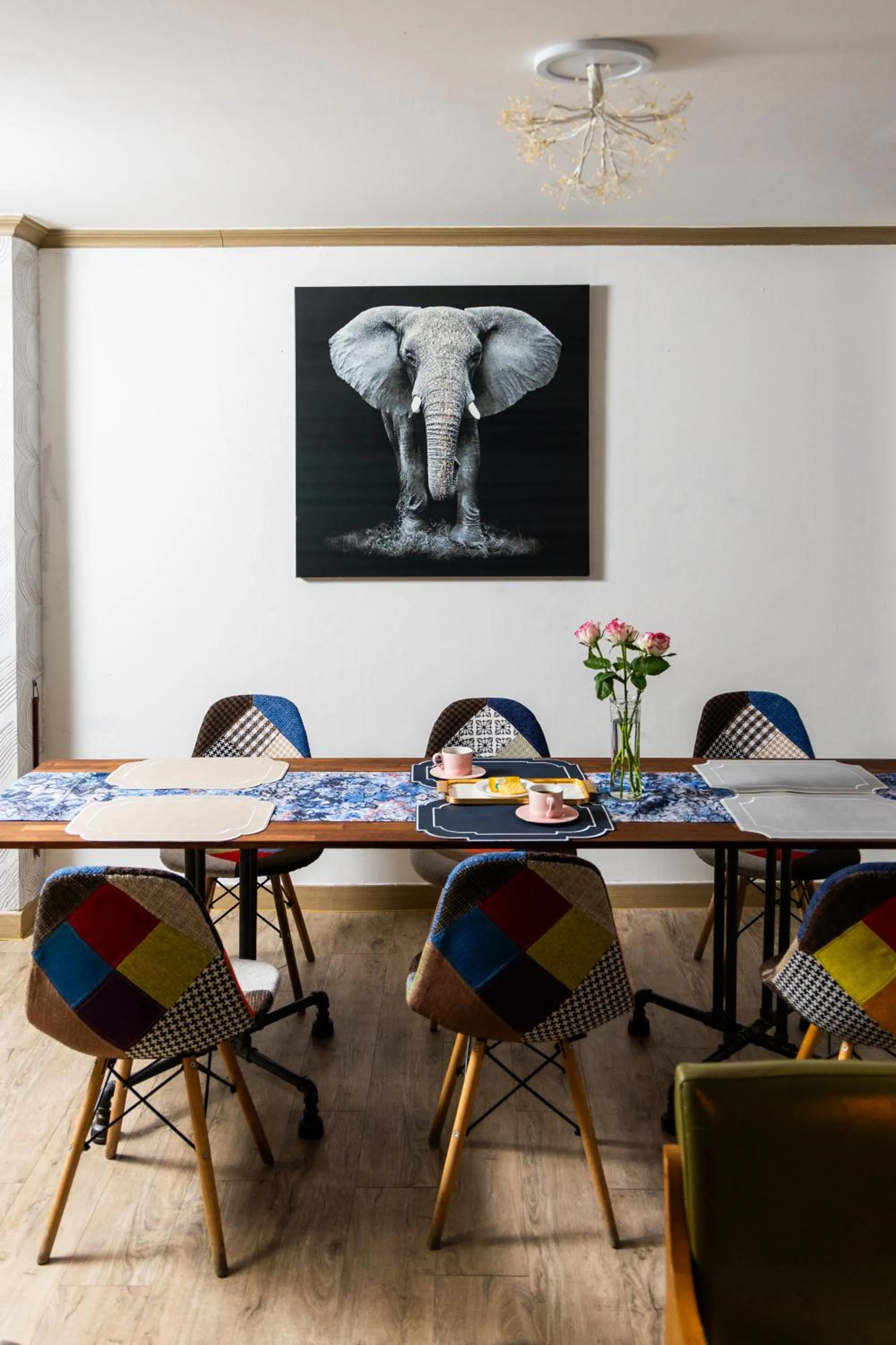Dining area in Buan Tree California Hotel