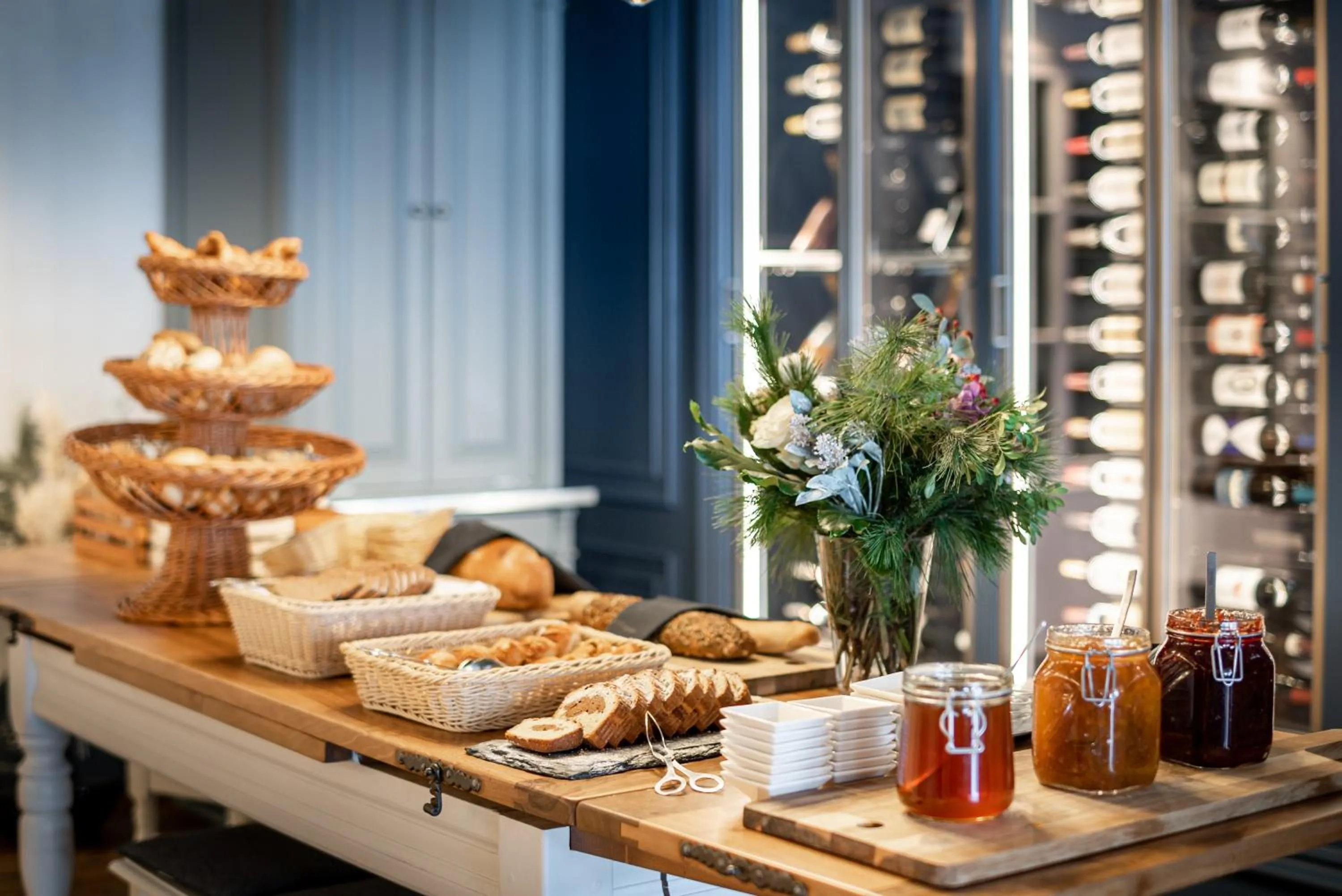 Breakfast in Mirabeau Etoile