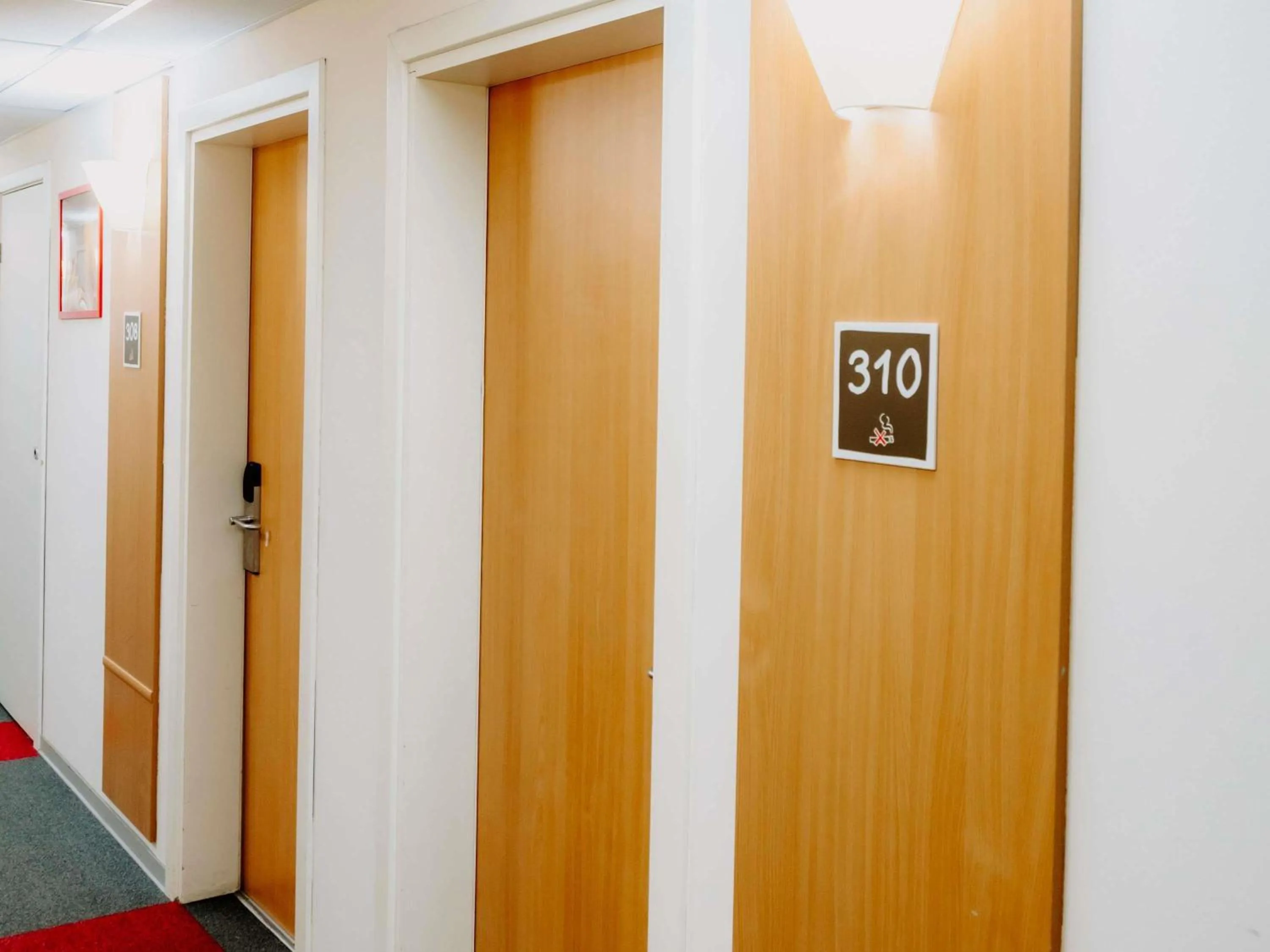 Bedroom in Ibis Sofia Airport Hotel