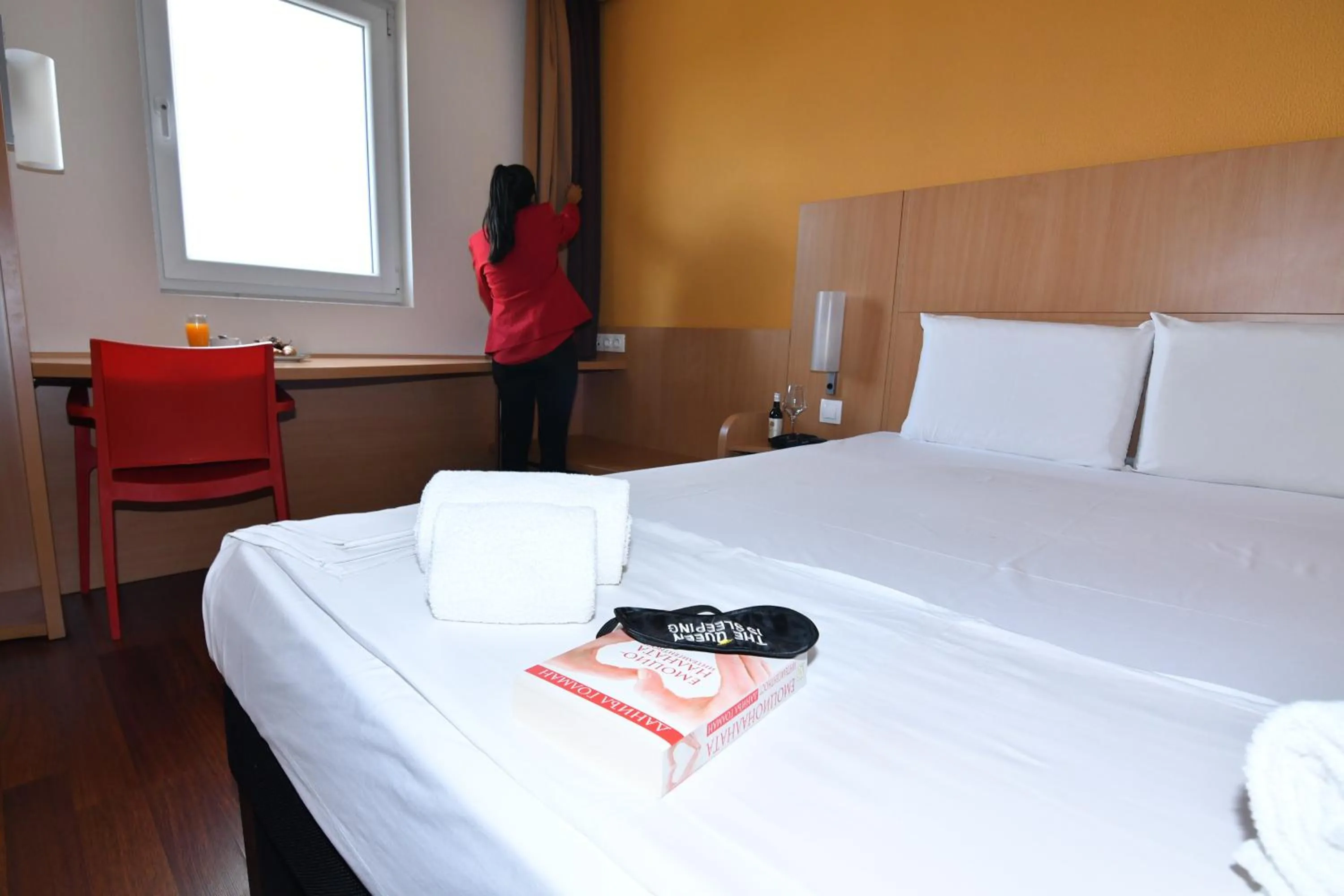 Bed in Ibis Sofia Airport Hotel