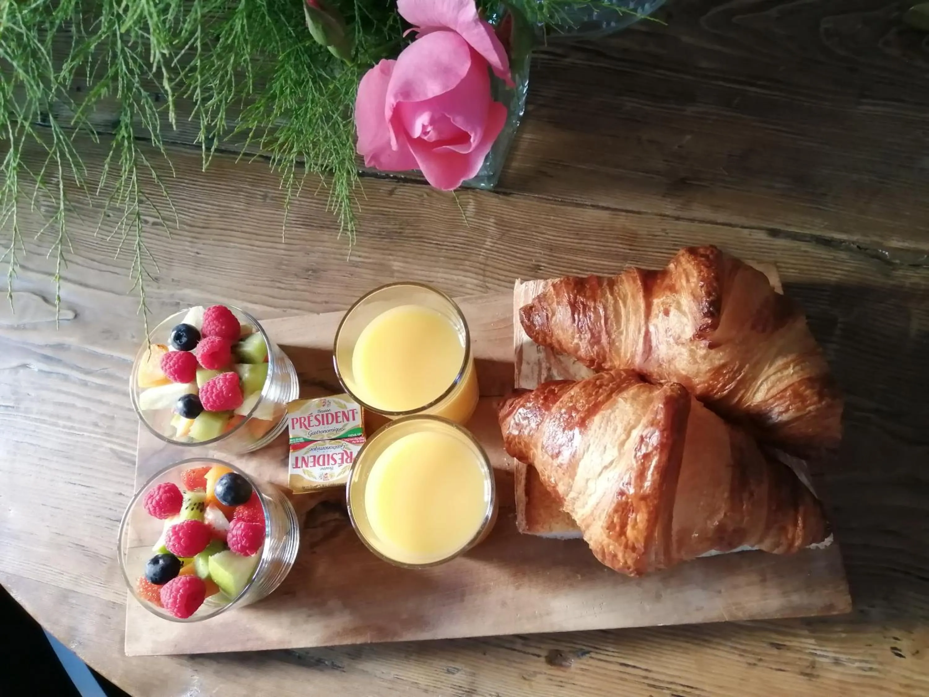 Breakfast in Hotel Home Arcachon