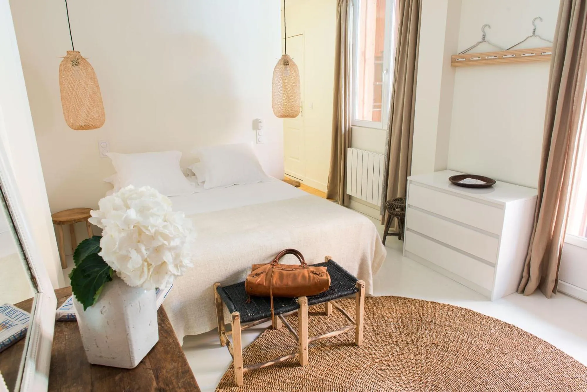 Bed in Hotel Home Arcachon