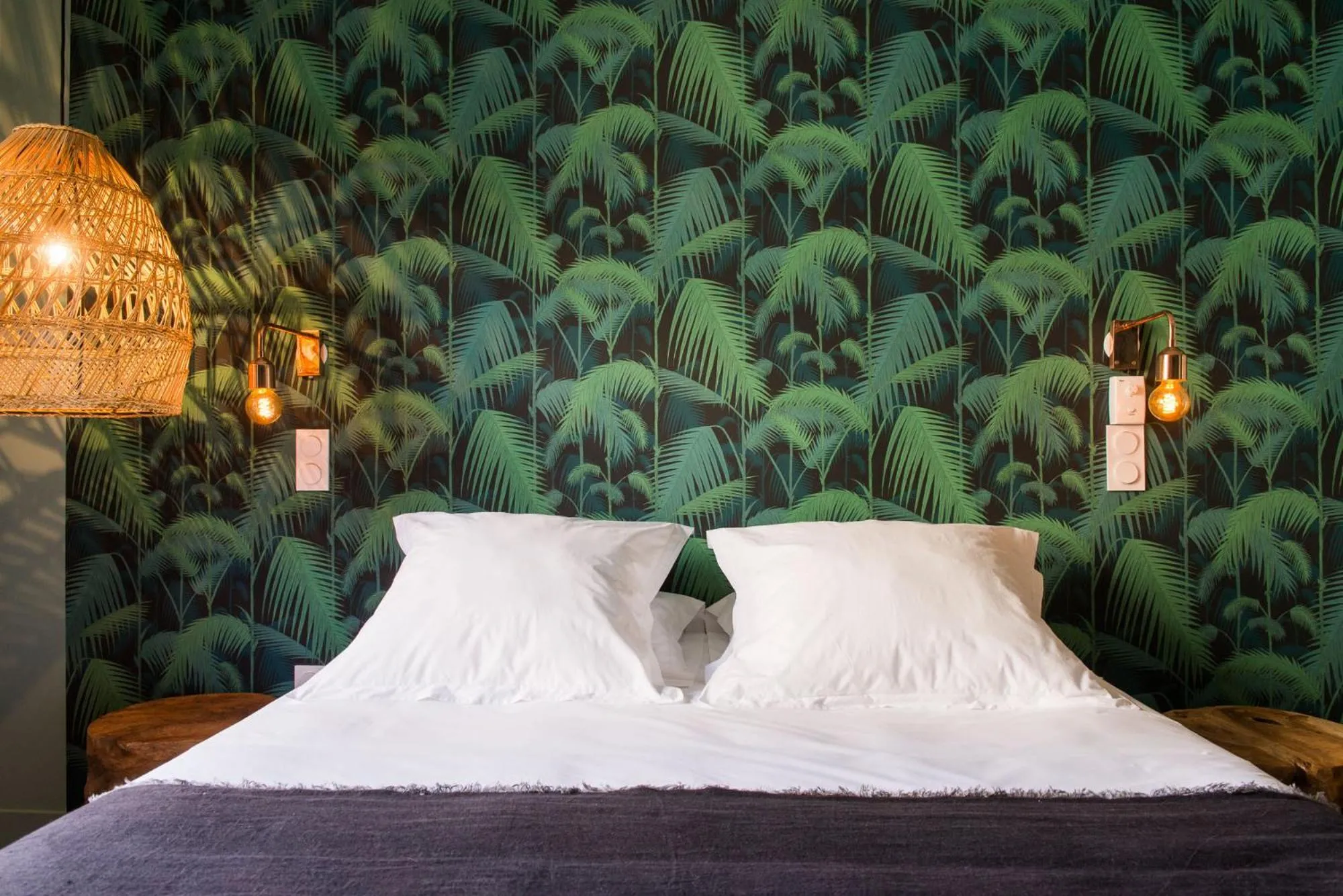 Bed in Hotel Home Arcachon