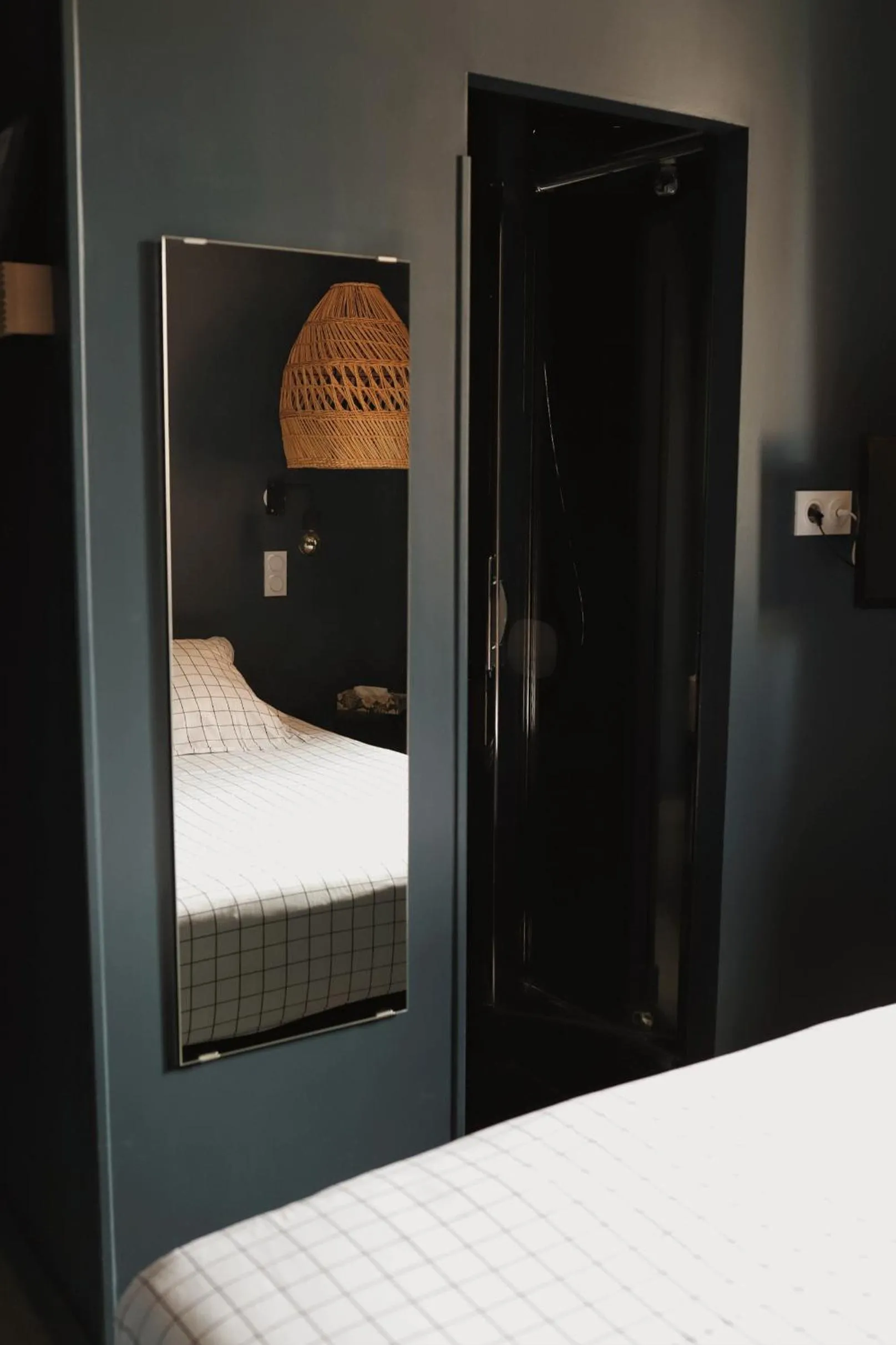 Bed in Hotel Home Arcachon