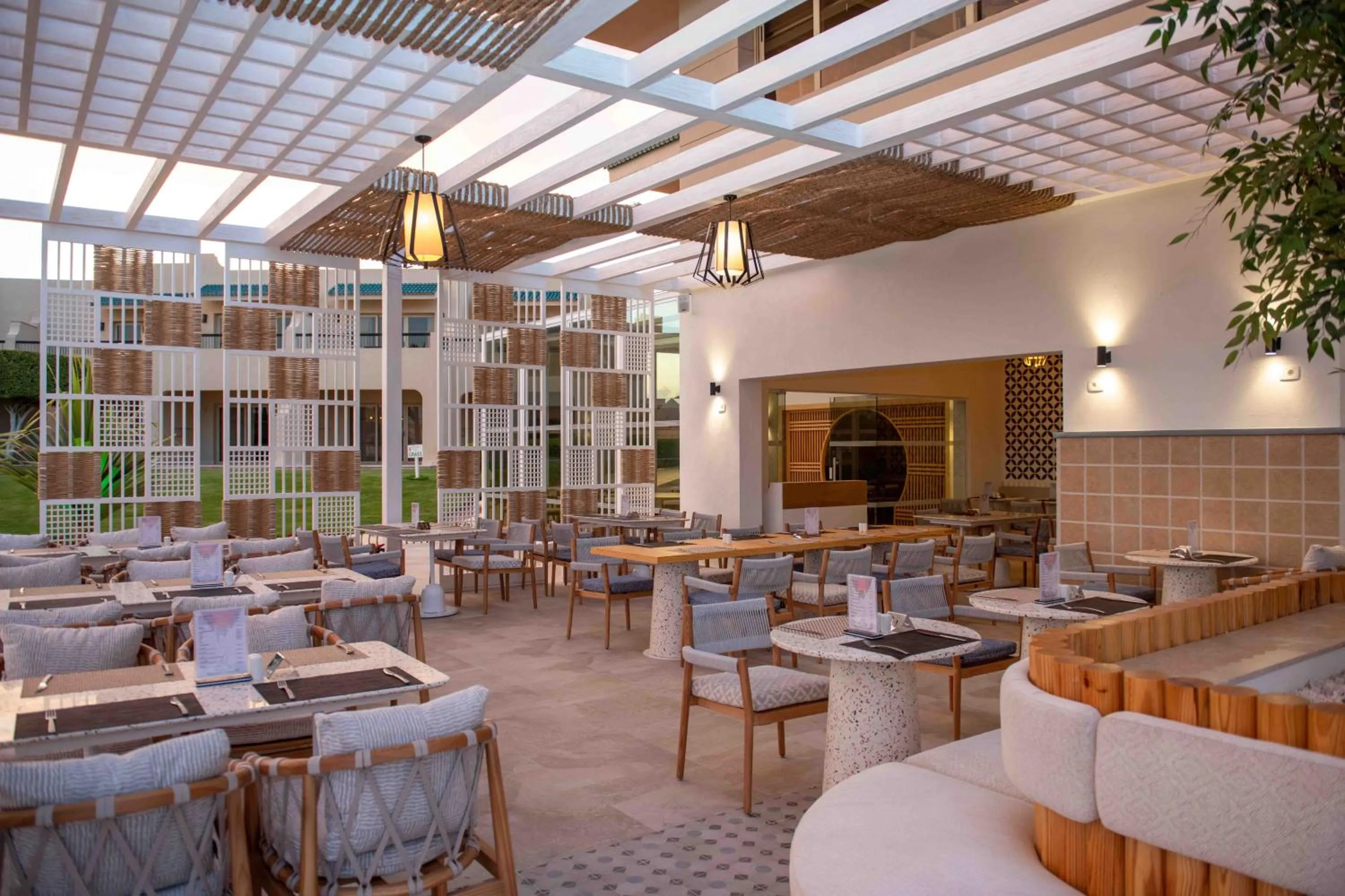 Restaurant/places to eat in Coral Sea Holiday Resort & Aqua Park