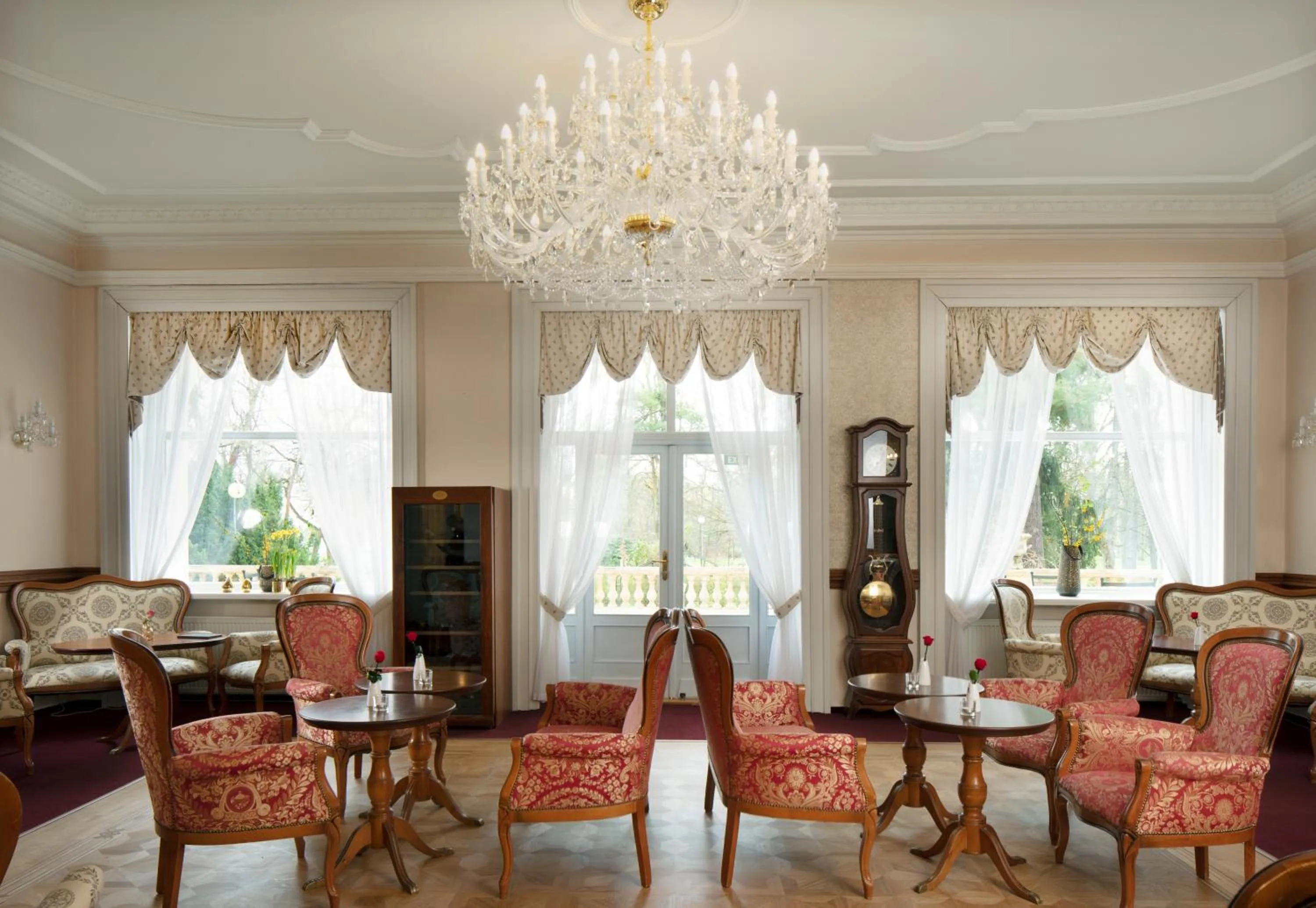 Restaurant/places to eat in Imperial Spa & Kurhotel