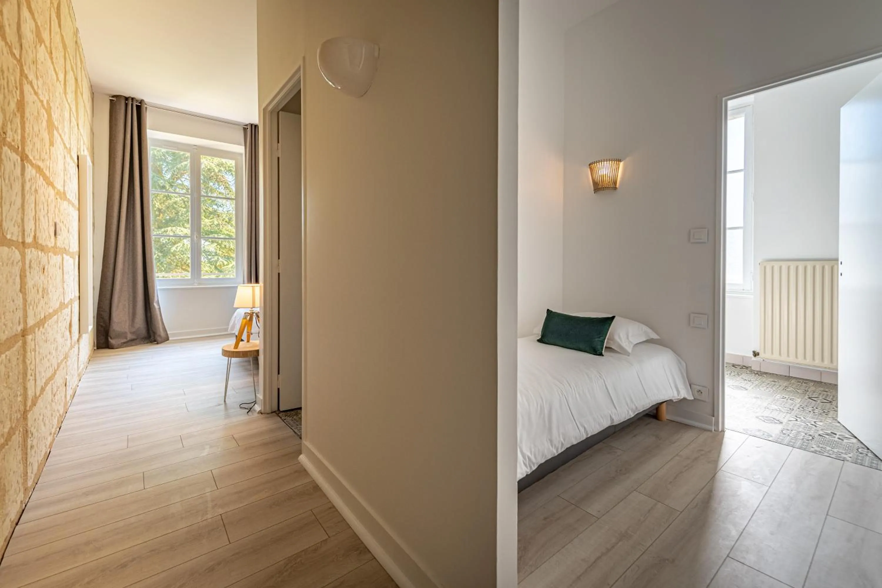 Bedroom, Bed in Domaine de Roiffé