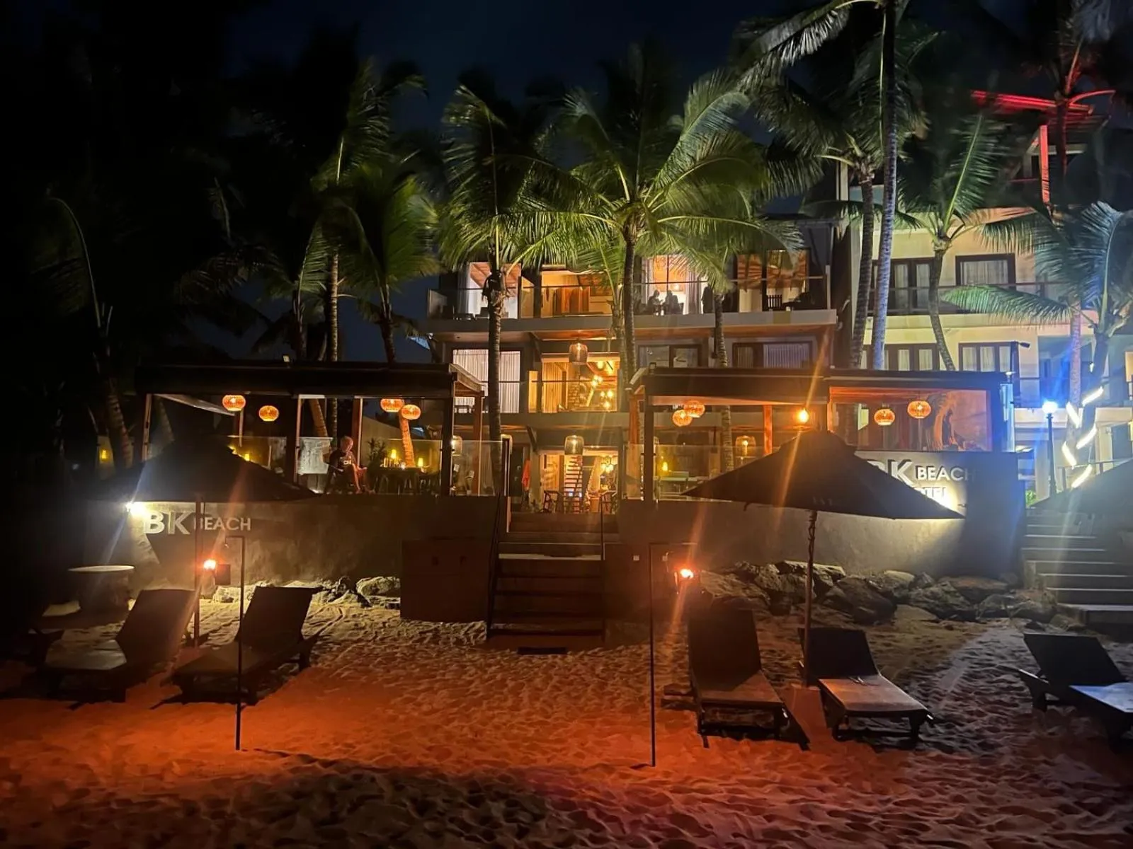 Beach in BK Beach Boutique Hotel - Hikkaduwa