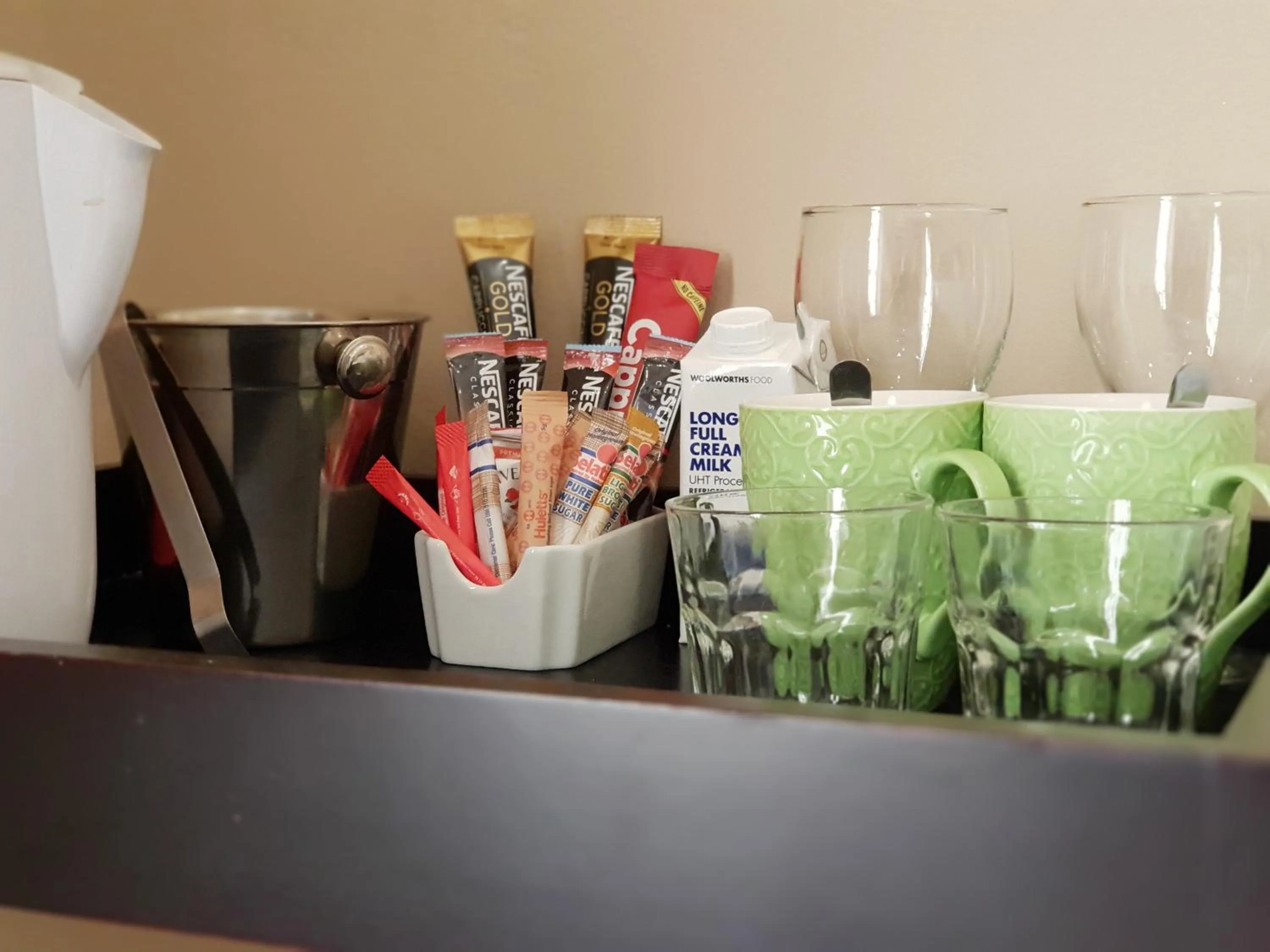 Non alcoholic drinks in B&B on Church