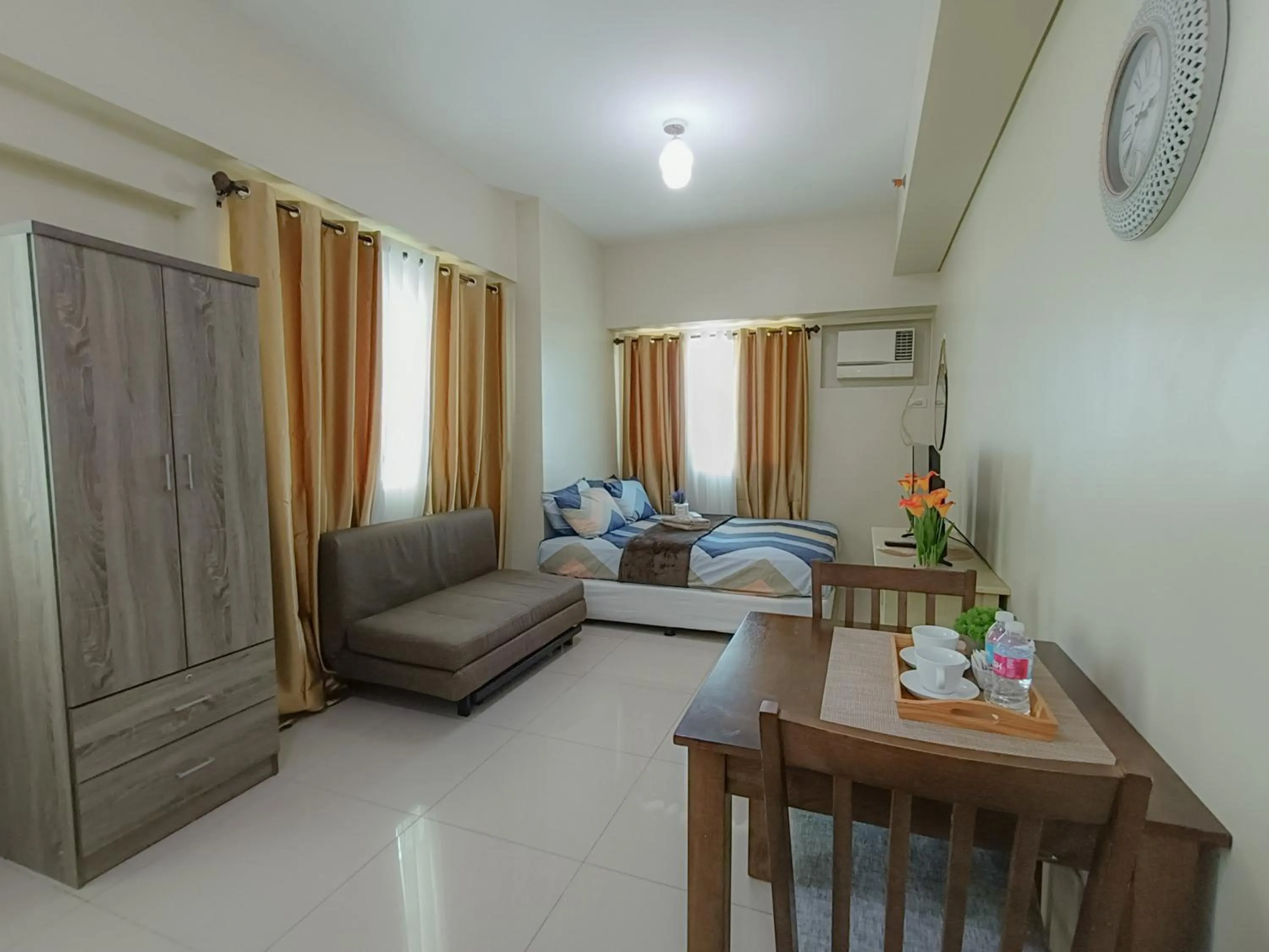 Bed in The Beacon Makati by Cozi Condotels