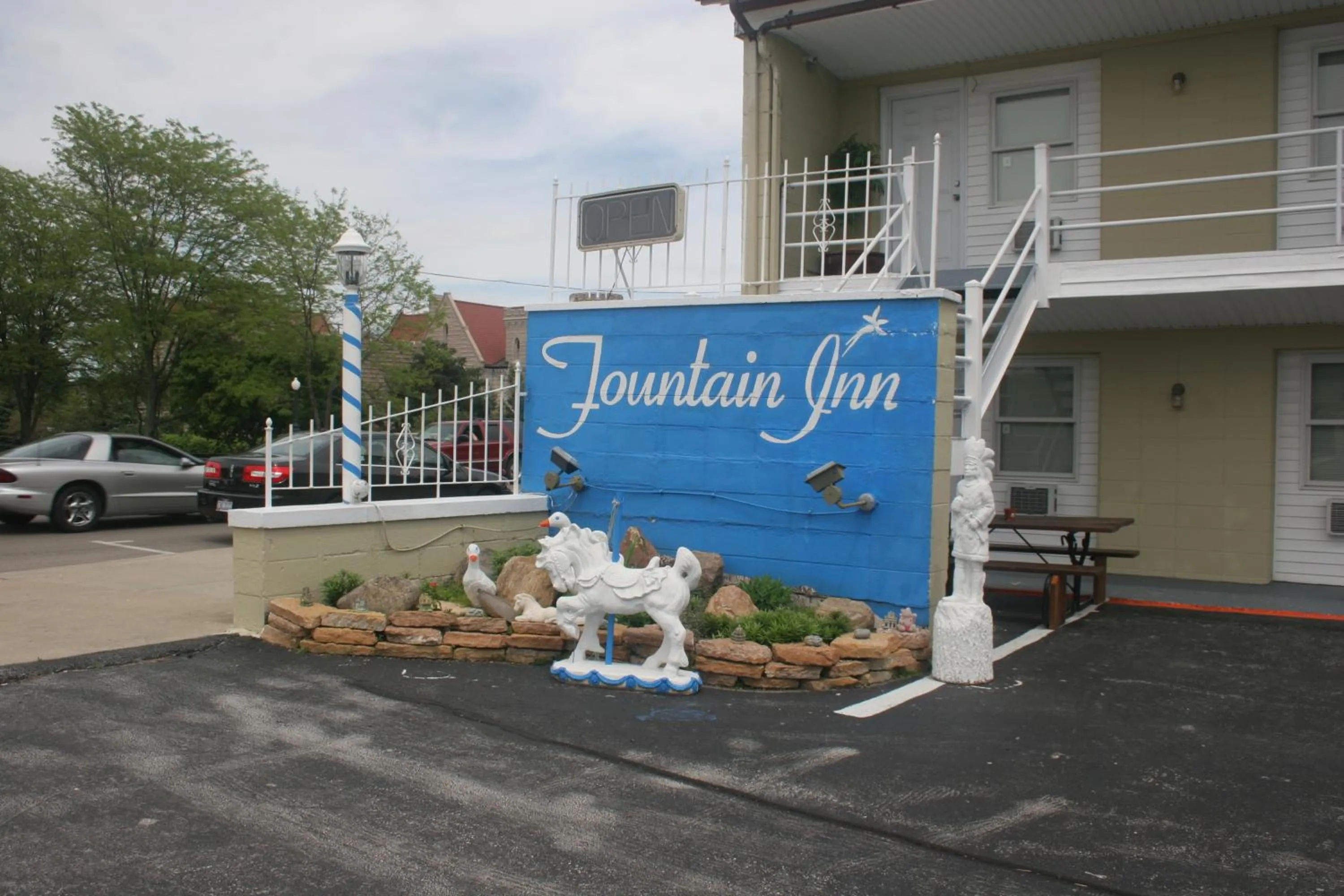 Facade/entrance in Fountain Inn
